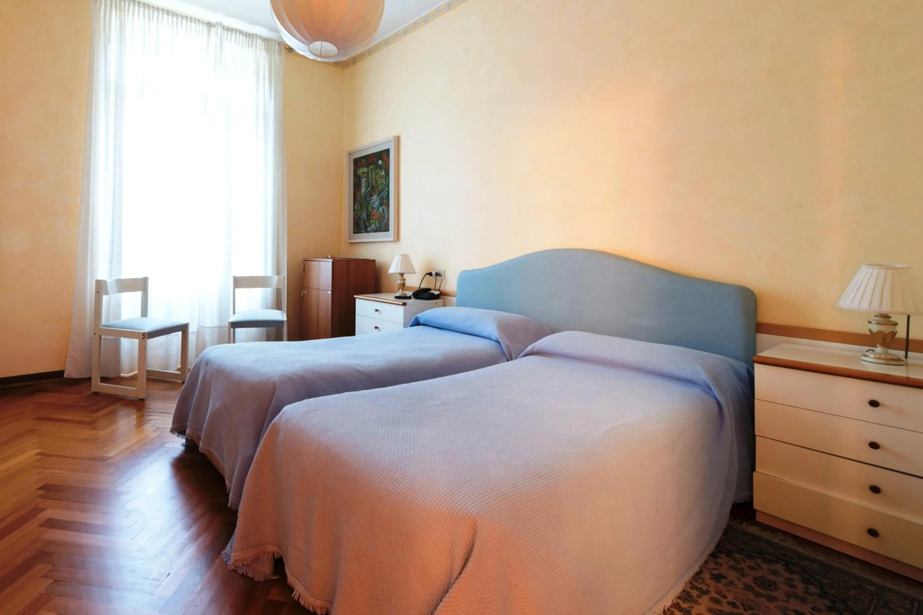 Bedroom, Bed in Hotel Maderno