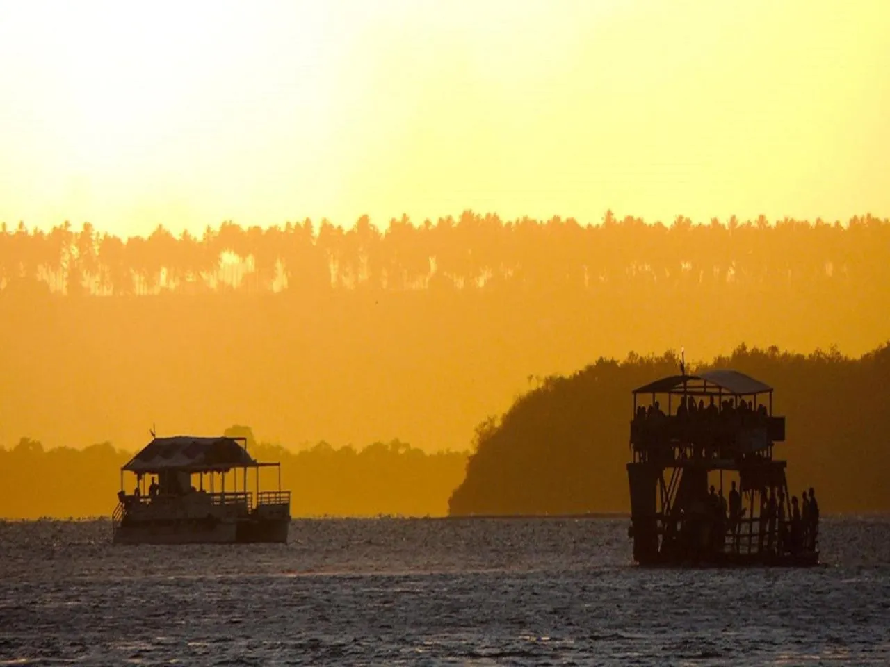 Sunset in Lagoa Eco Village