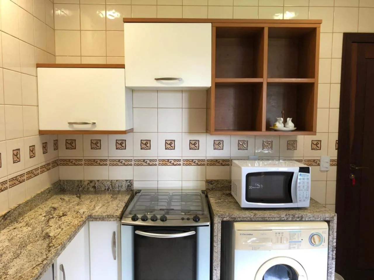 Kitchen or kitchenette in Lagoa Eco Village