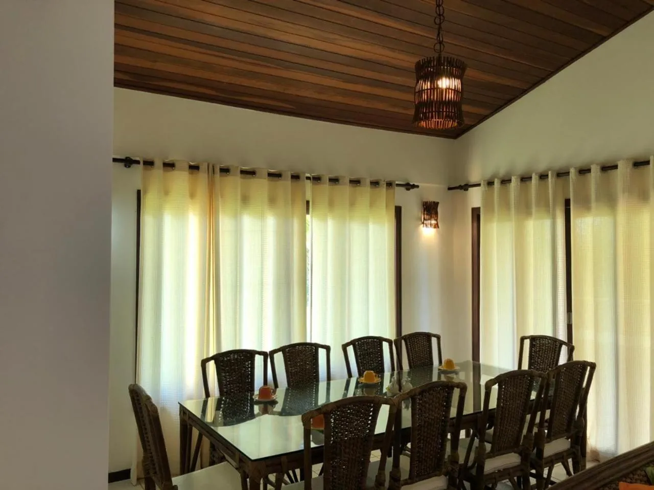 Dining area in Lagoa Eco Village