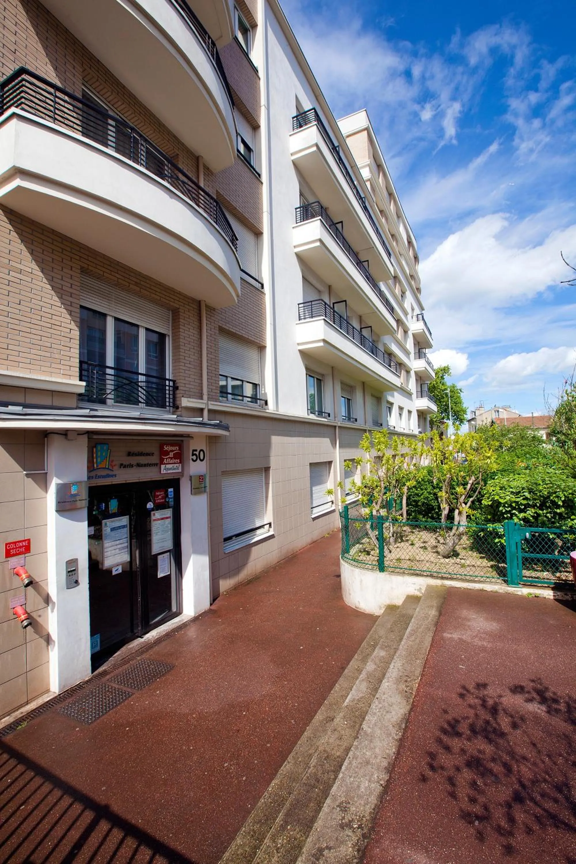 Facade/entrance in Séjours & Affaires Paris-Nanterre