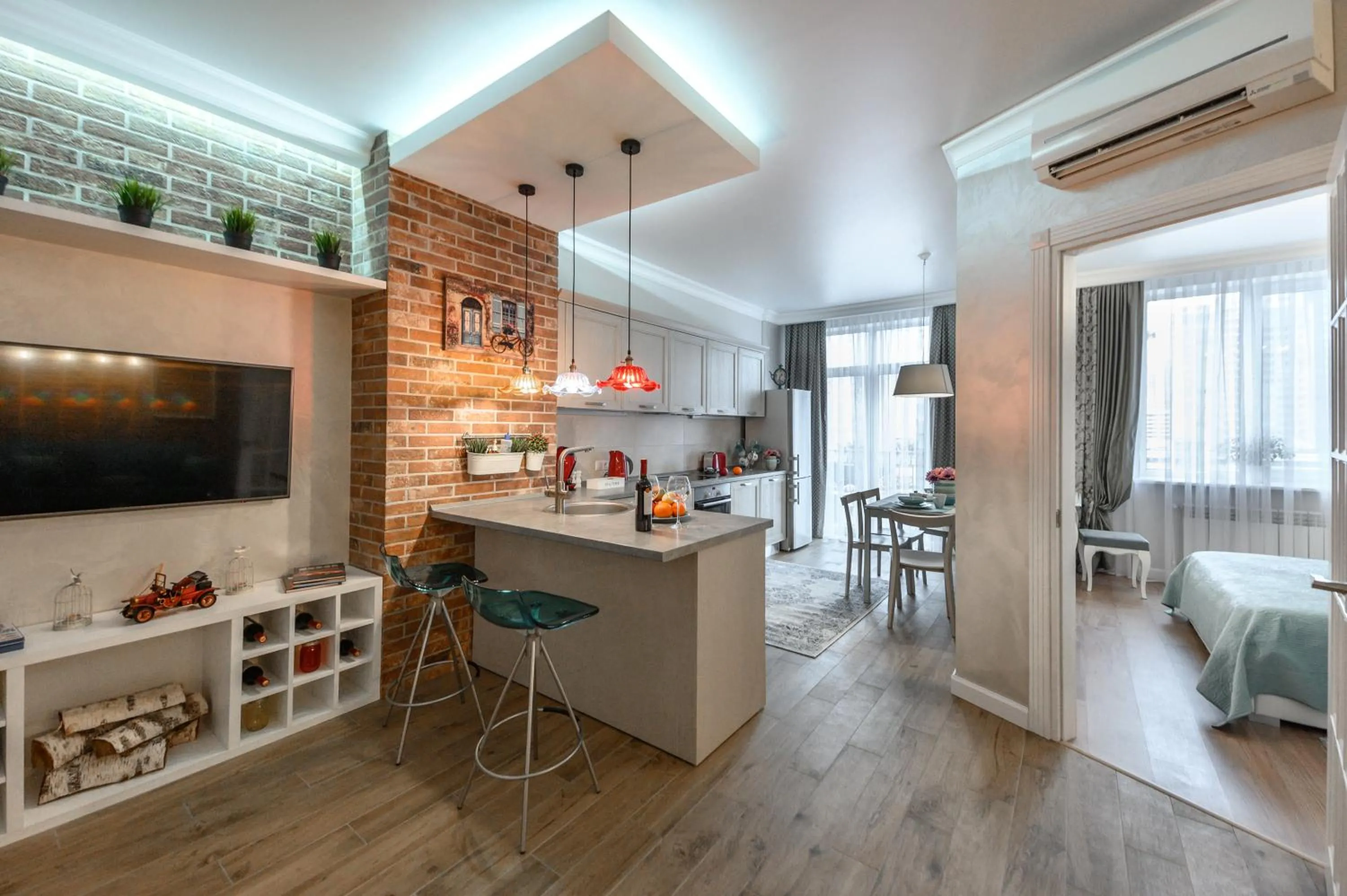 Communal lounge/ TV room in Arkadia Plaza Design Apartment