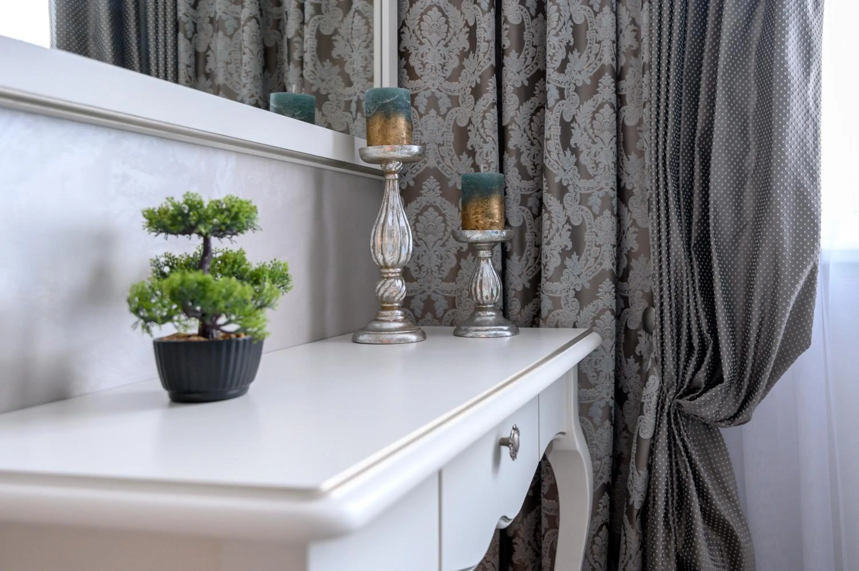 Decorative detail in Arkadia Plaza Design Apartment