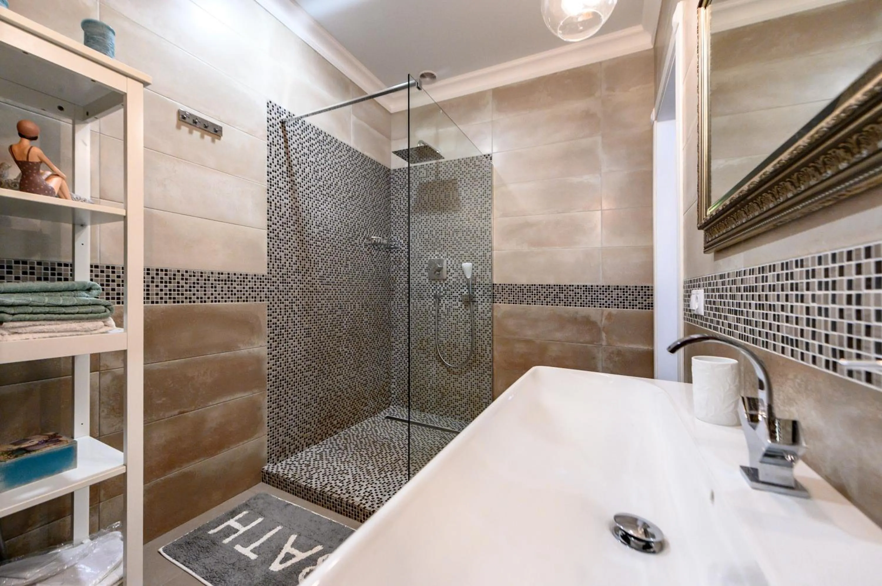 Bathroom in Arkadia Plaza Design Apartment