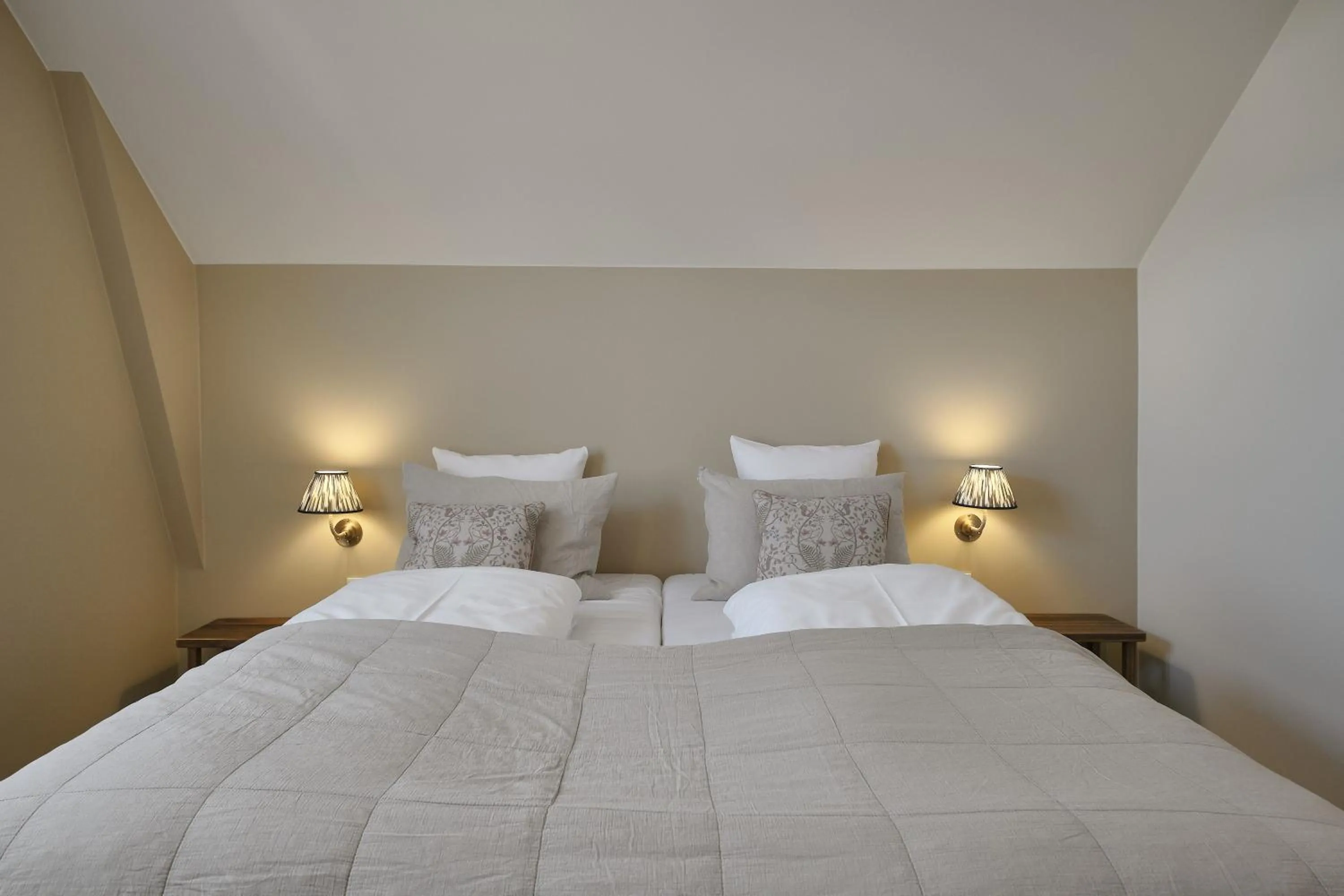 Bedroom, Bed in Hotel Ærø