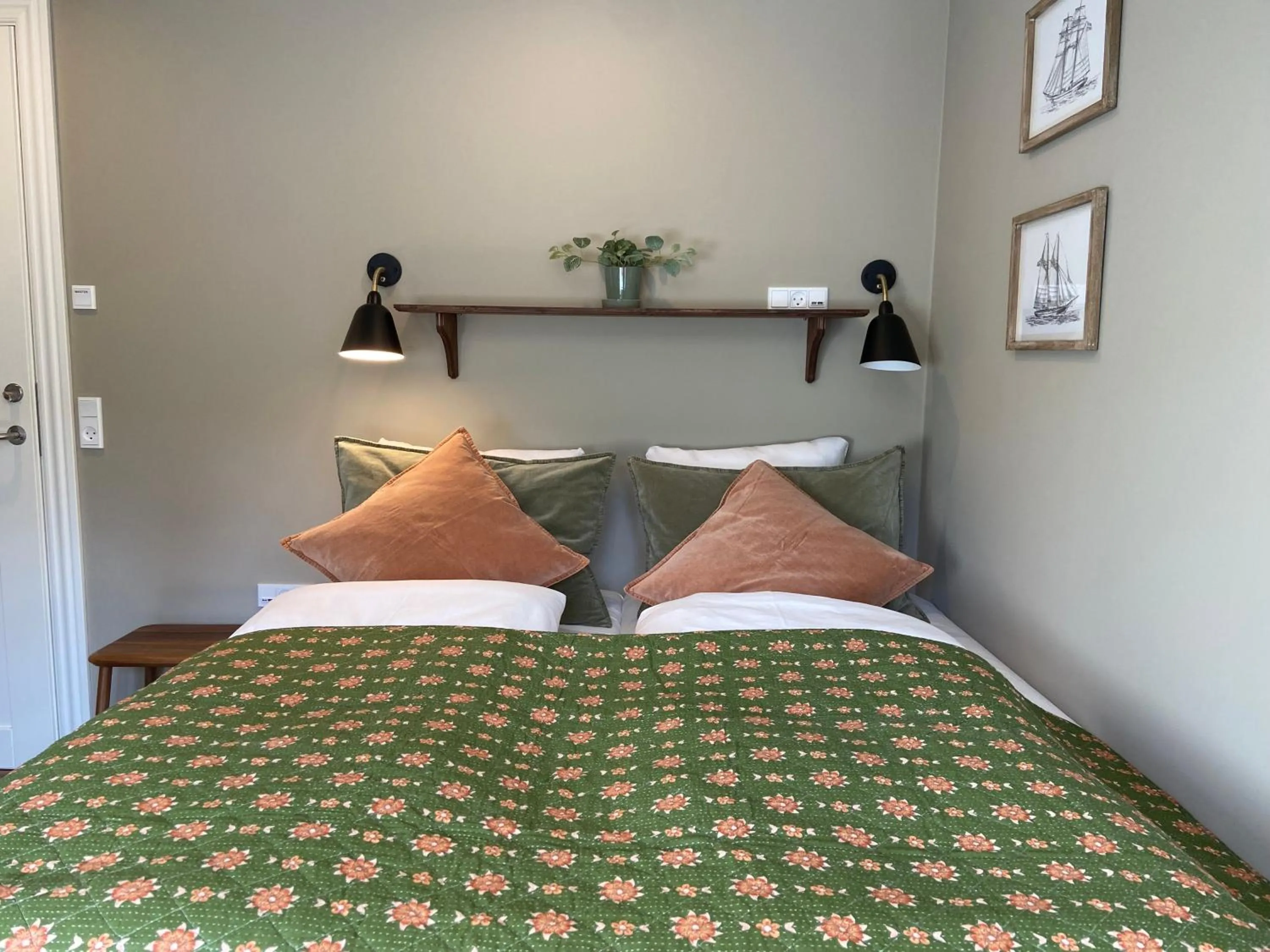 Bedroom, Bed in Hotel Ærø