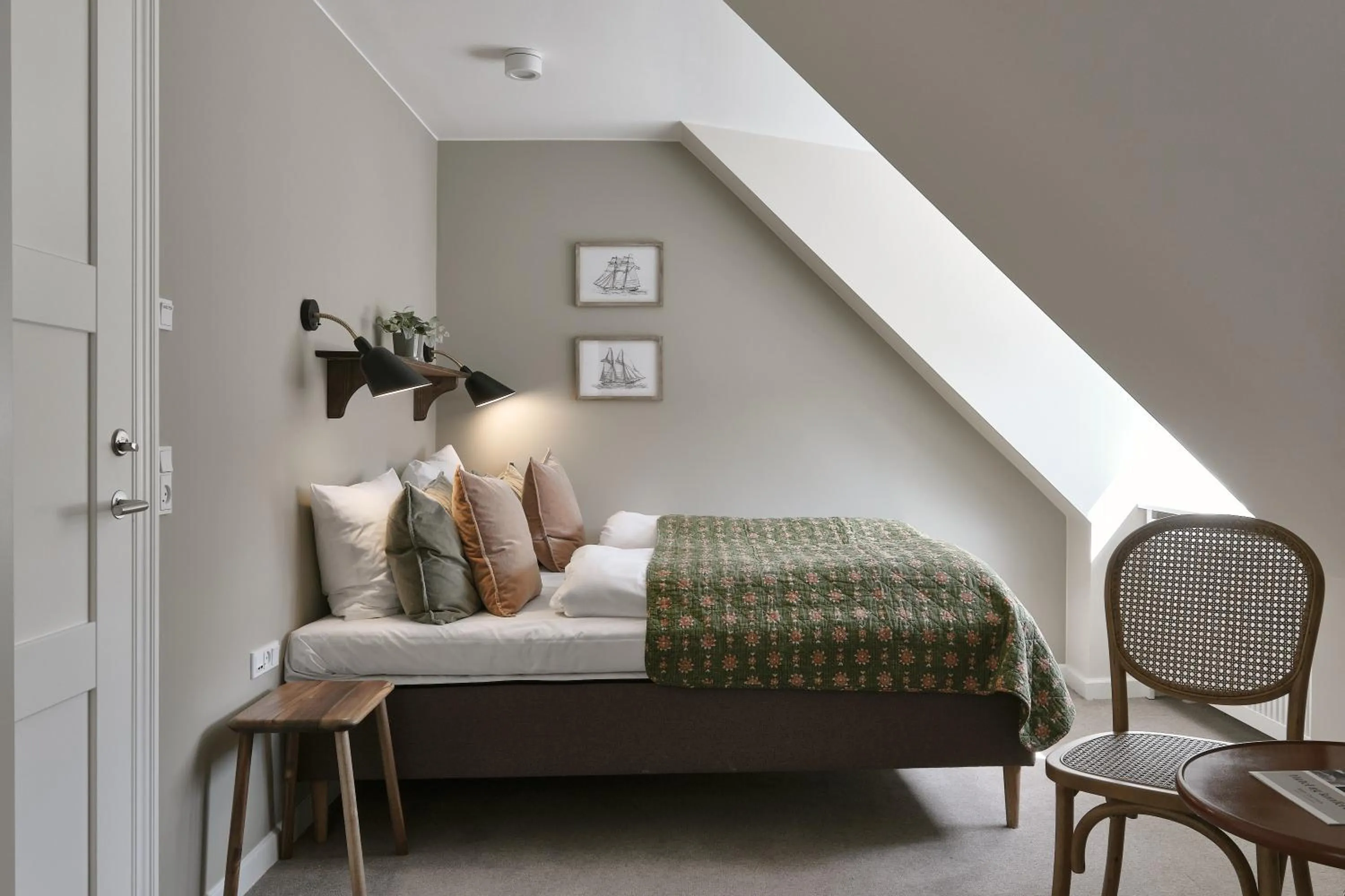 Bedroom, Bed in Hotel Ærø