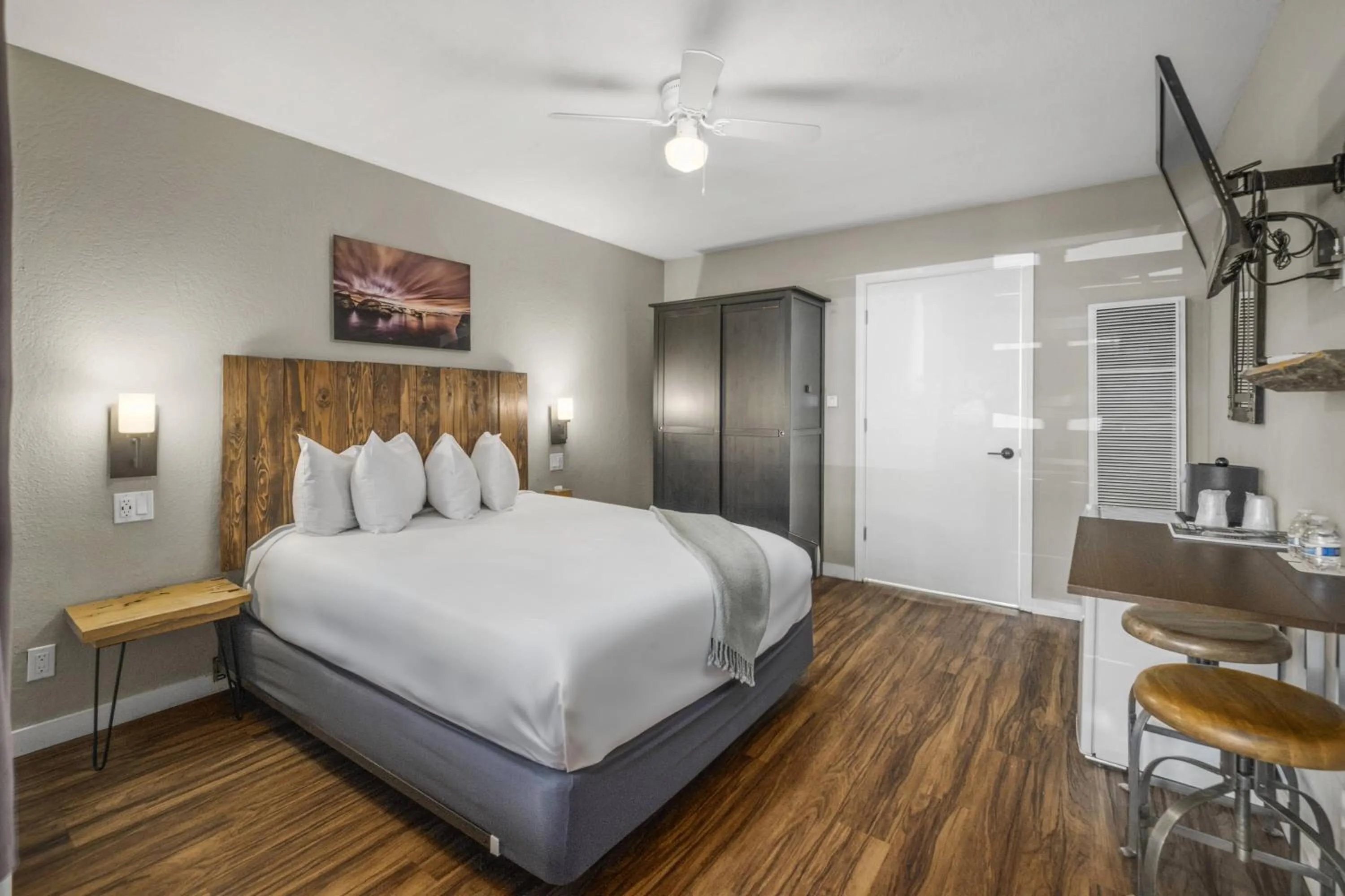 Bed in Resthaven Tahoe