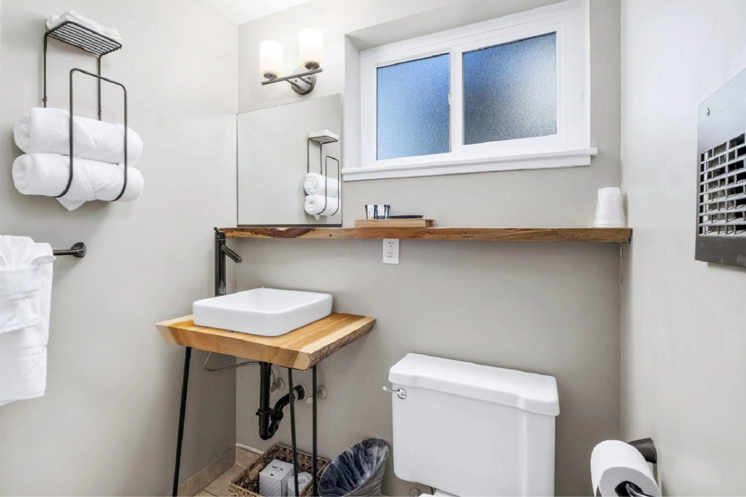 Toilet in Resthaven Tahoe