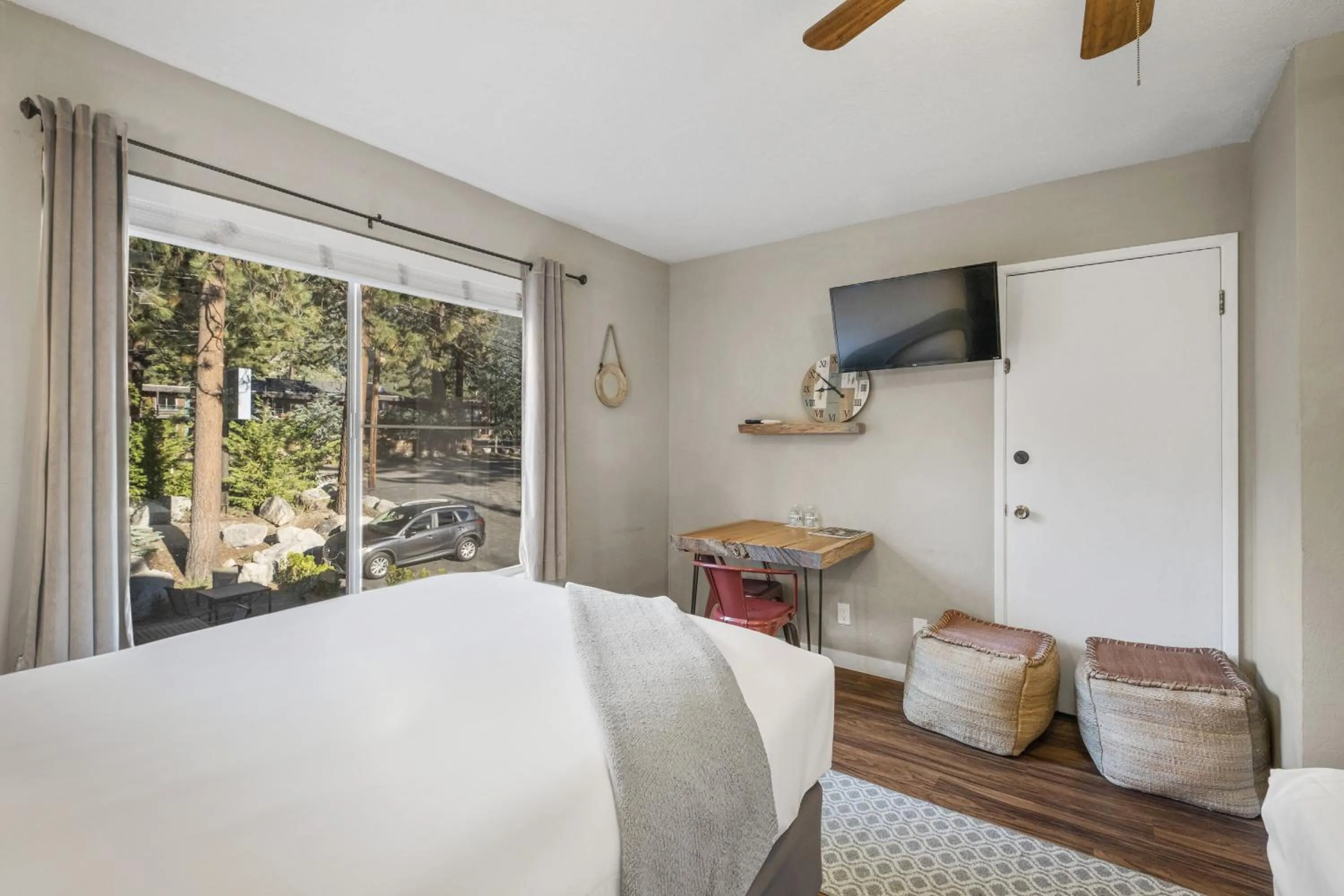 Bed in Resthaven Tahoe