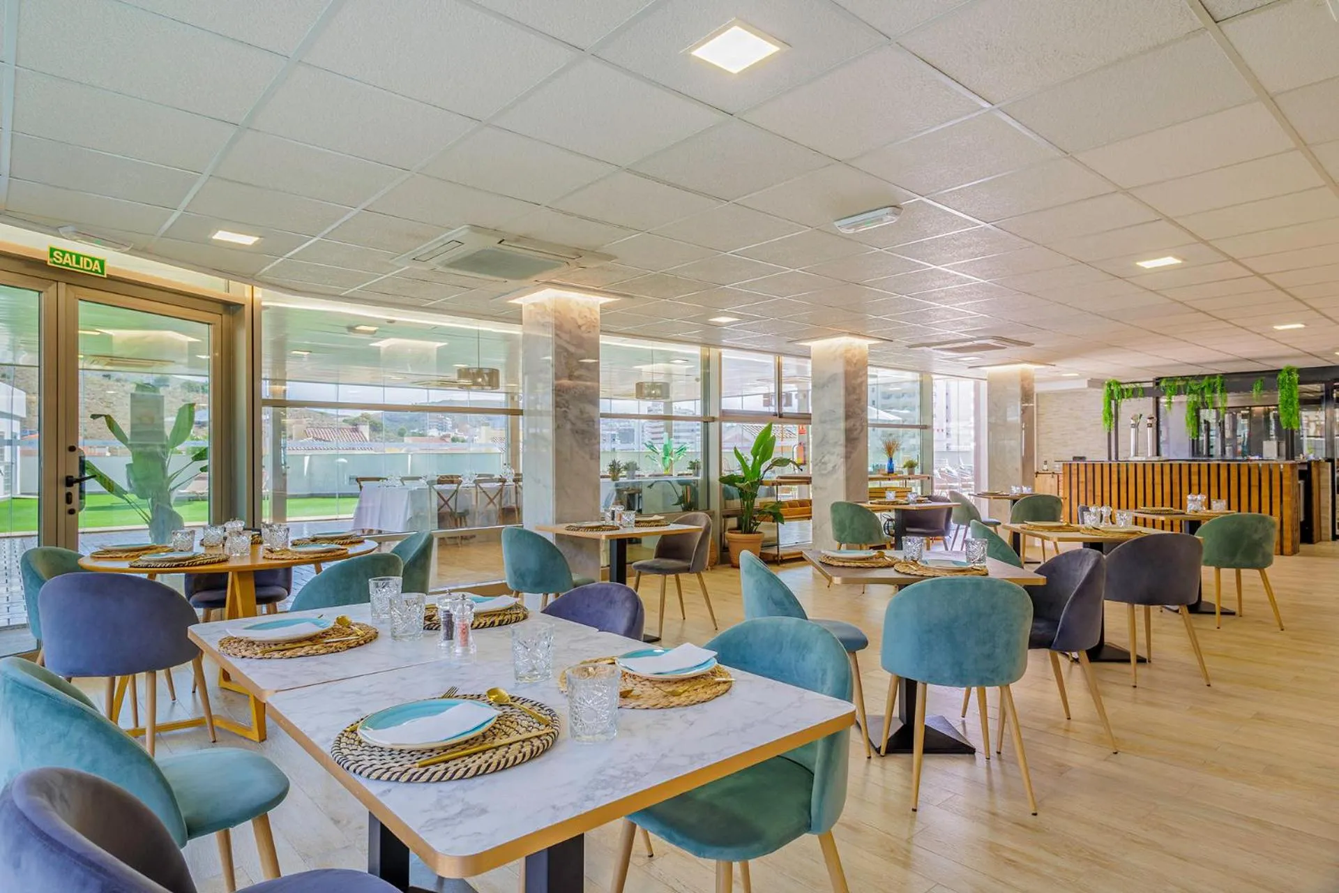 Restaurant/places to eat in Cullera Holiday