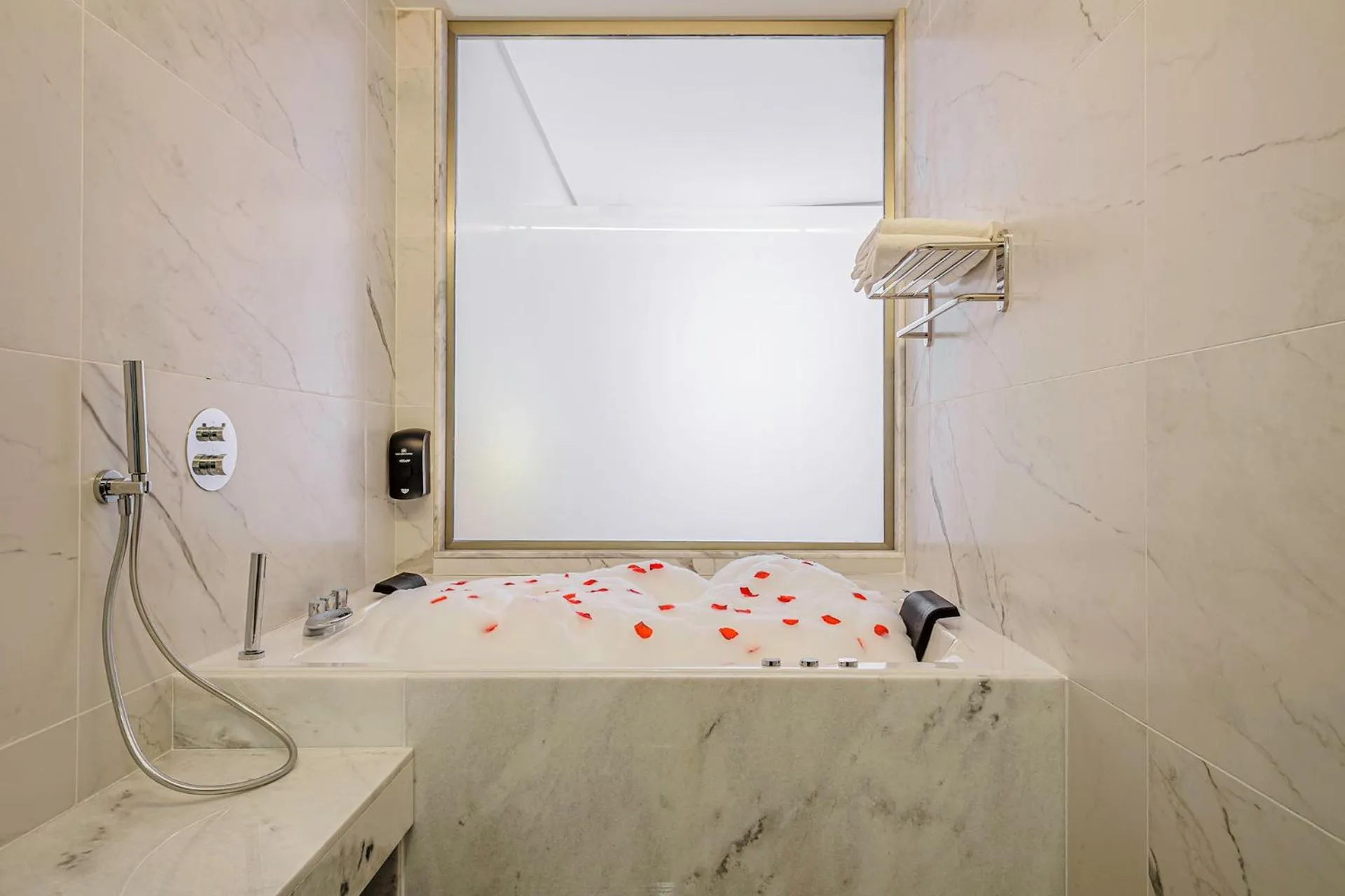 Decorative detail in Cullera Holiday