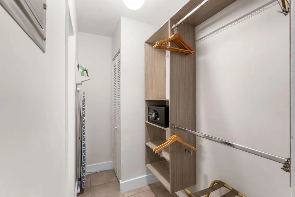 flat iron in The Garden Hotel & Resort