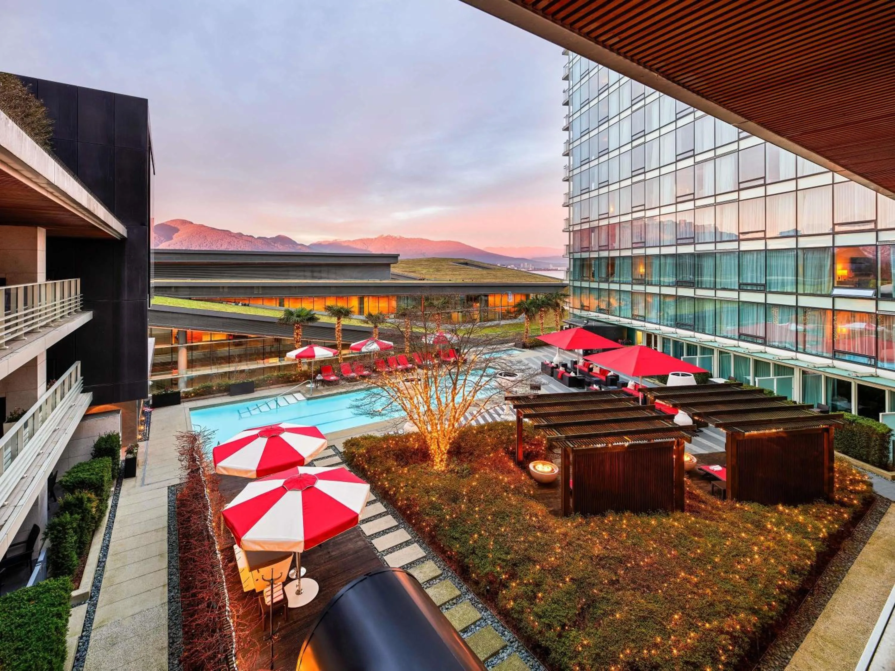 Bedroom in Fairmont Pacific Rim