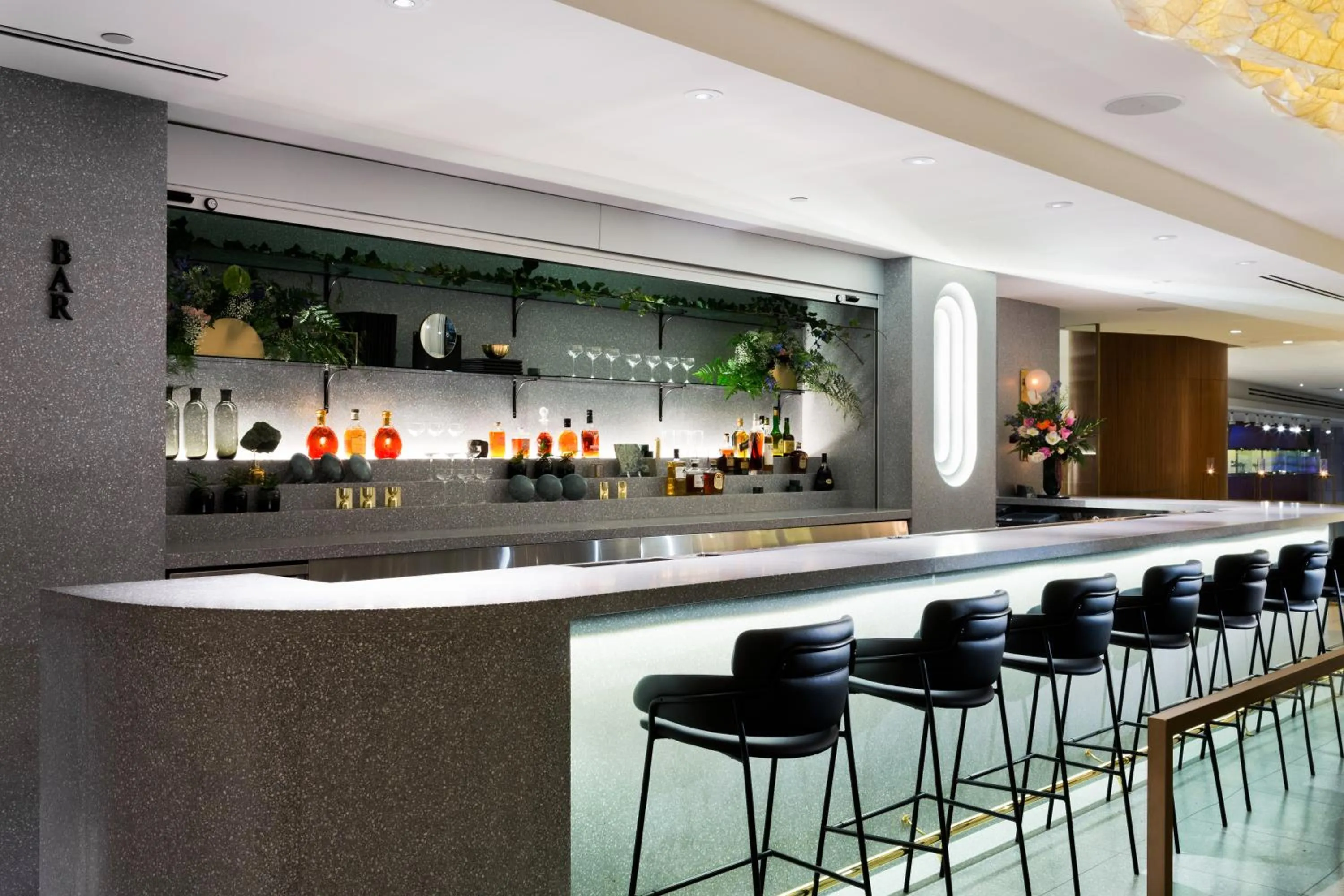 Lounge or bar in Fairmont Pacific Rim