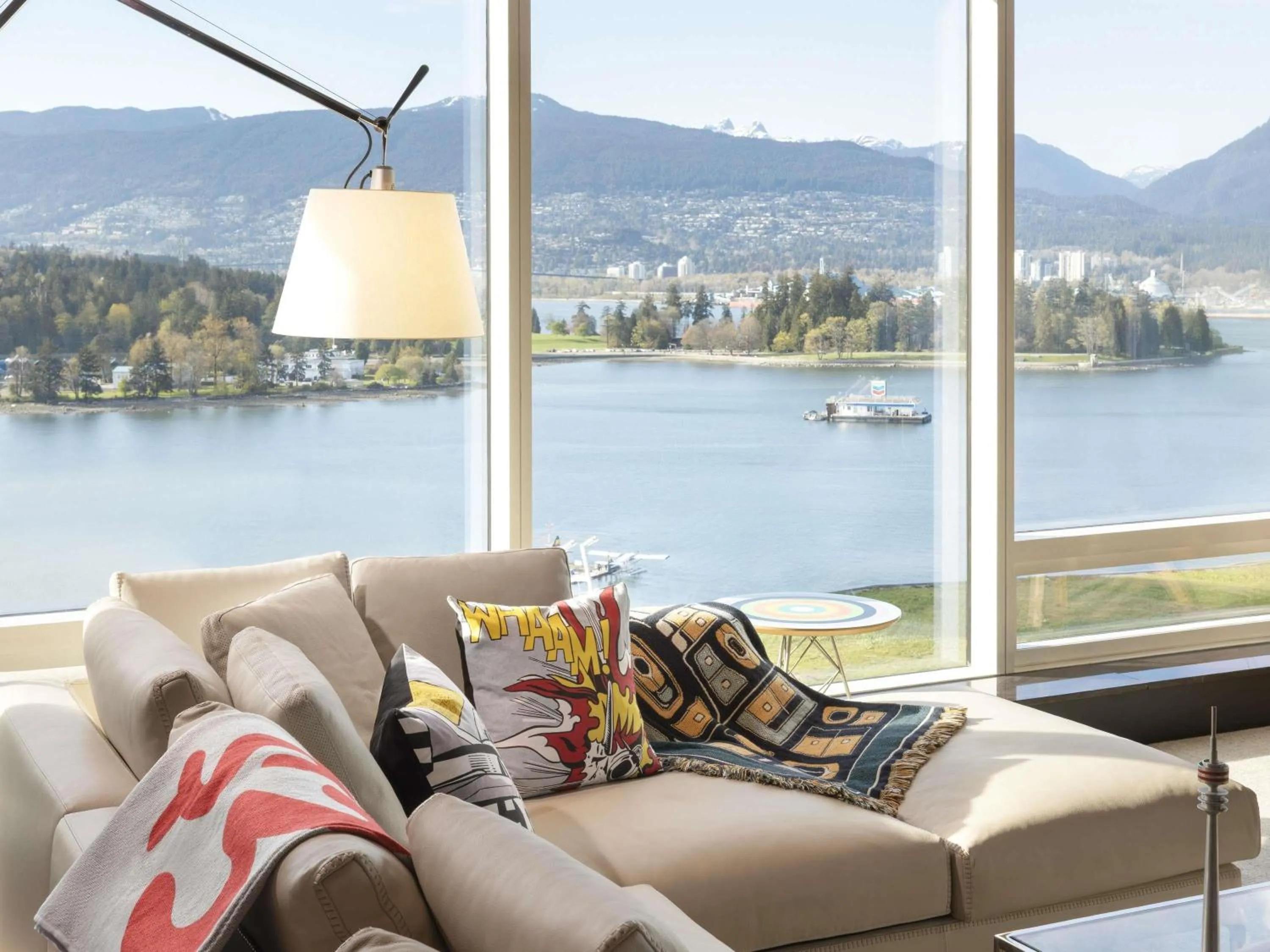 Bedroom in Fairmont Pacific Rim