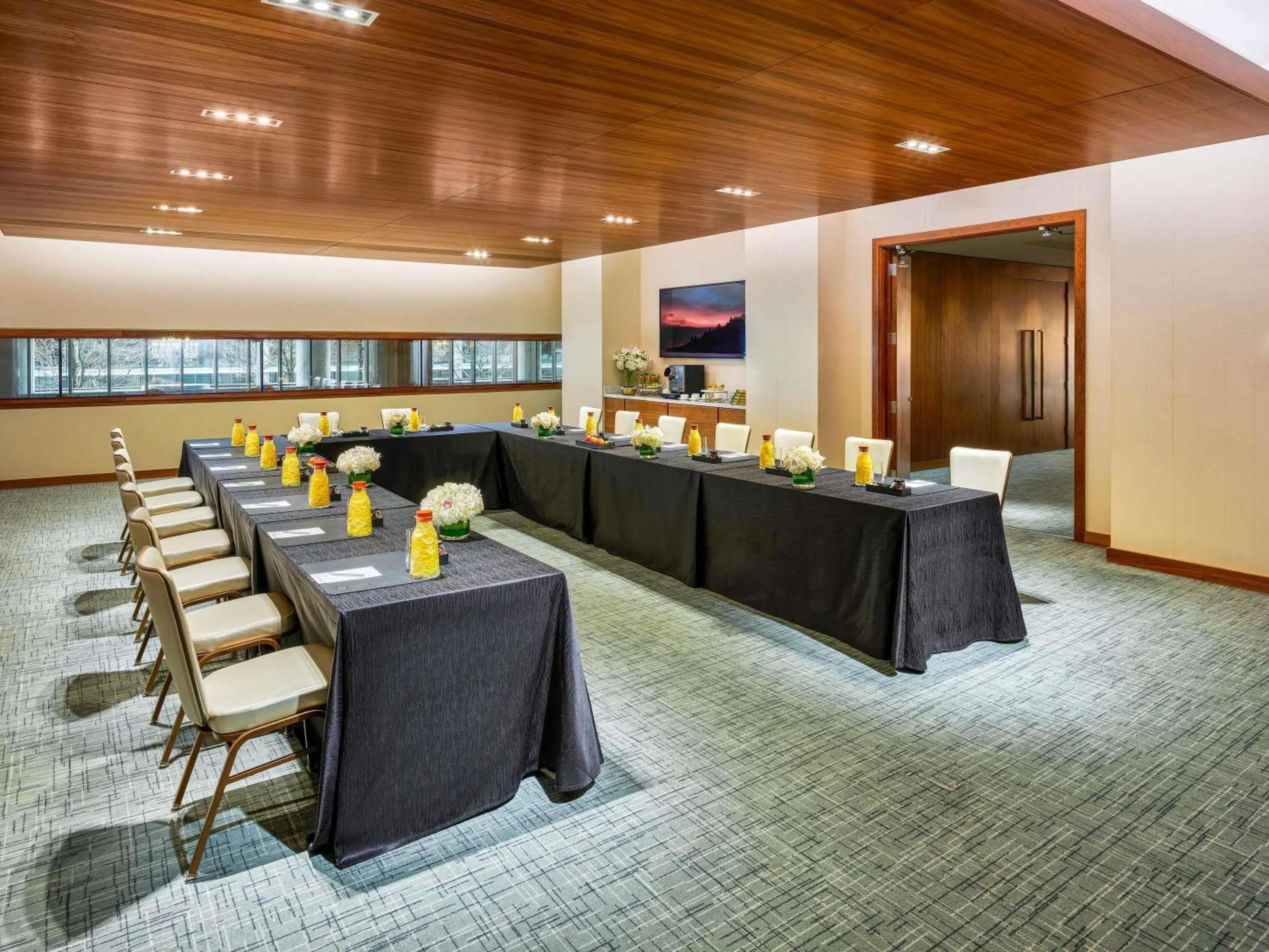 Meeting/conference room in Fairmont Pacific Rim
