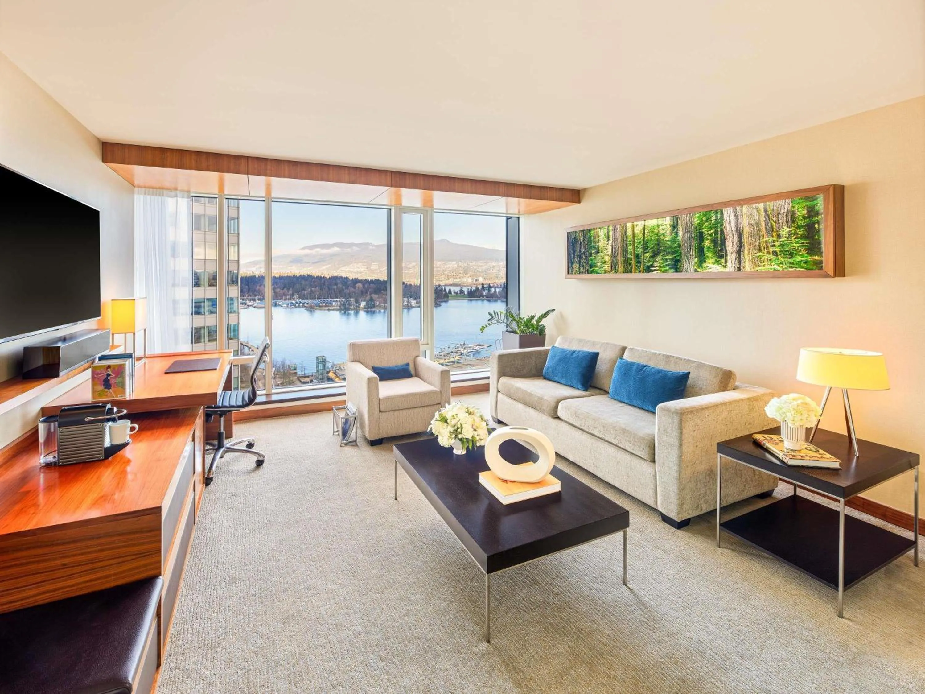 Bedroom in Fairmont Pacific Rim