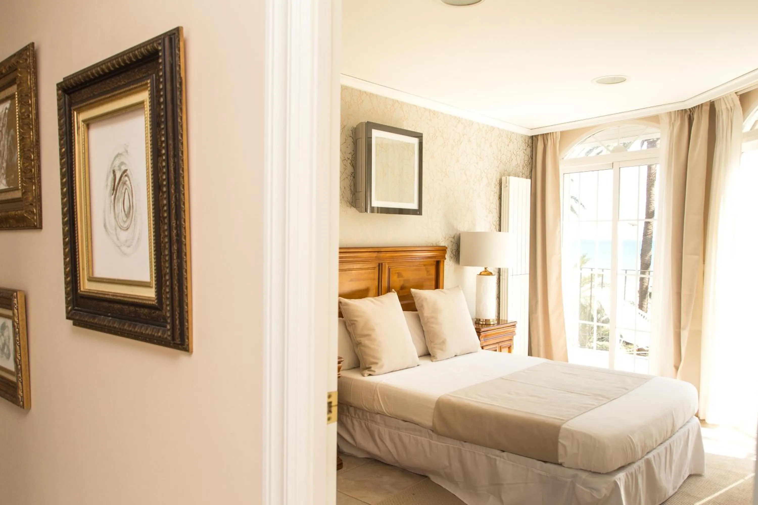 Bed in MD Villa Cullera Cap Blanc
