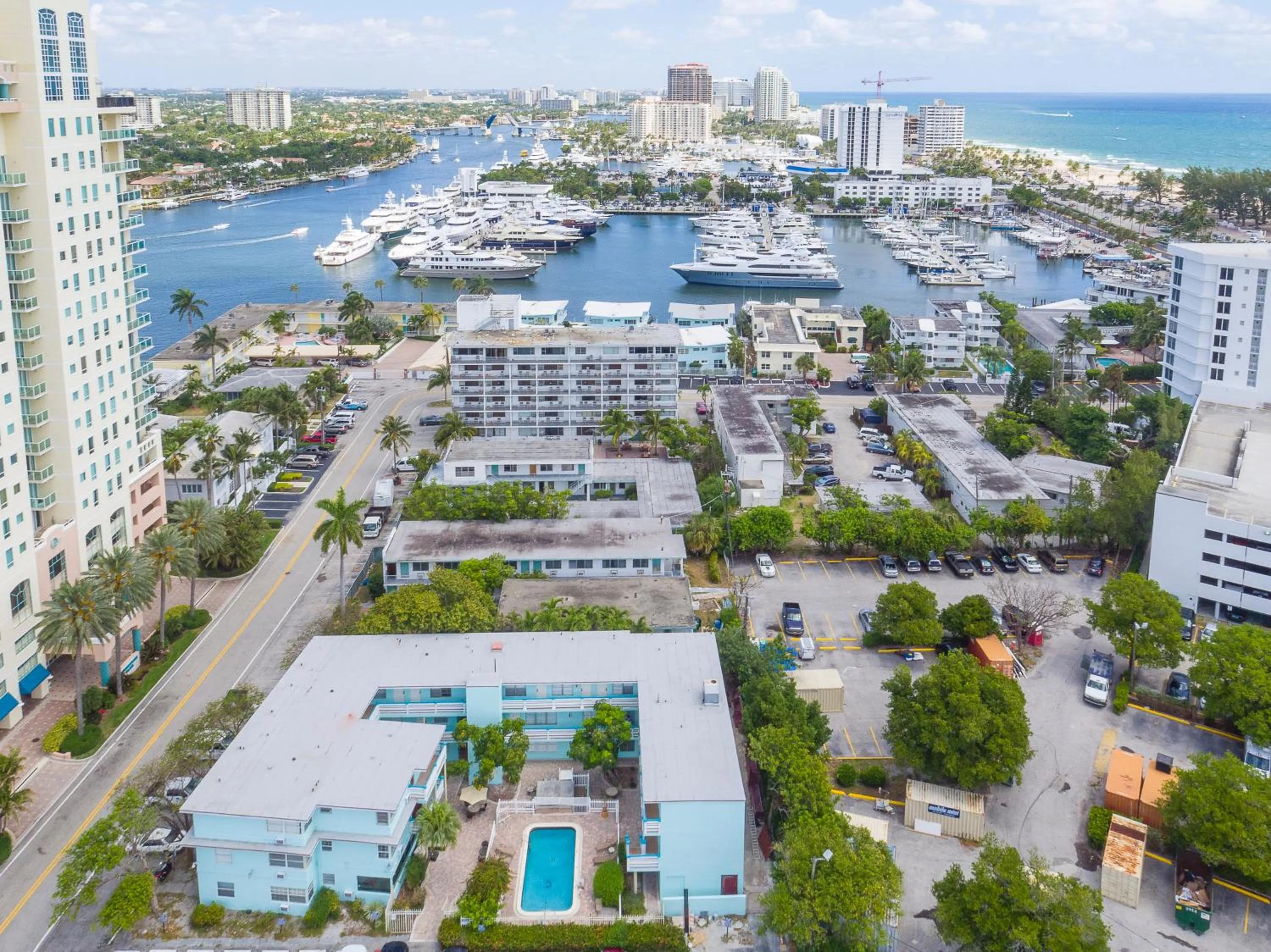 Bird's eye view in Sea Beach Plaza