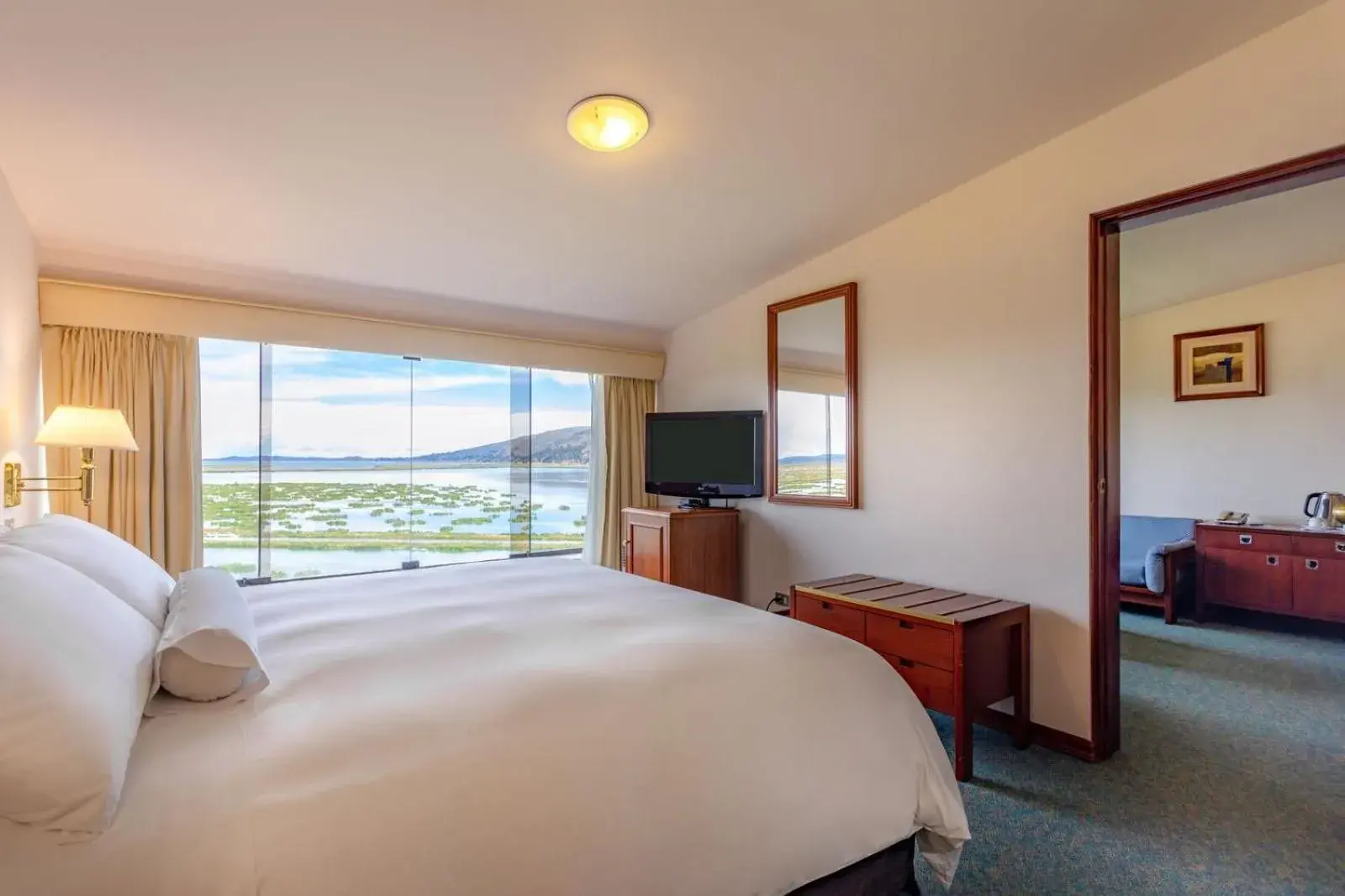 Deluxe Junior Suite in GHL Hotel Lago Titicaca Deluxe Junior Suite in GHL Hotel Lago Titicaca