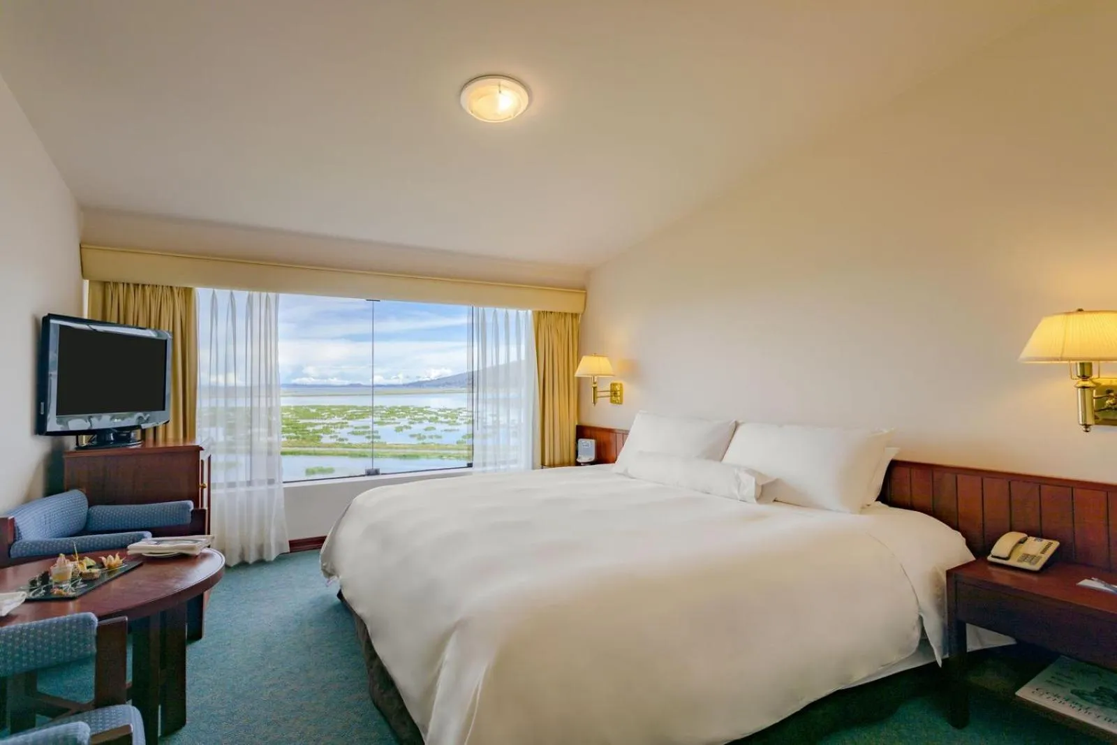 Bed in GHL Hotel Lago Titicaca