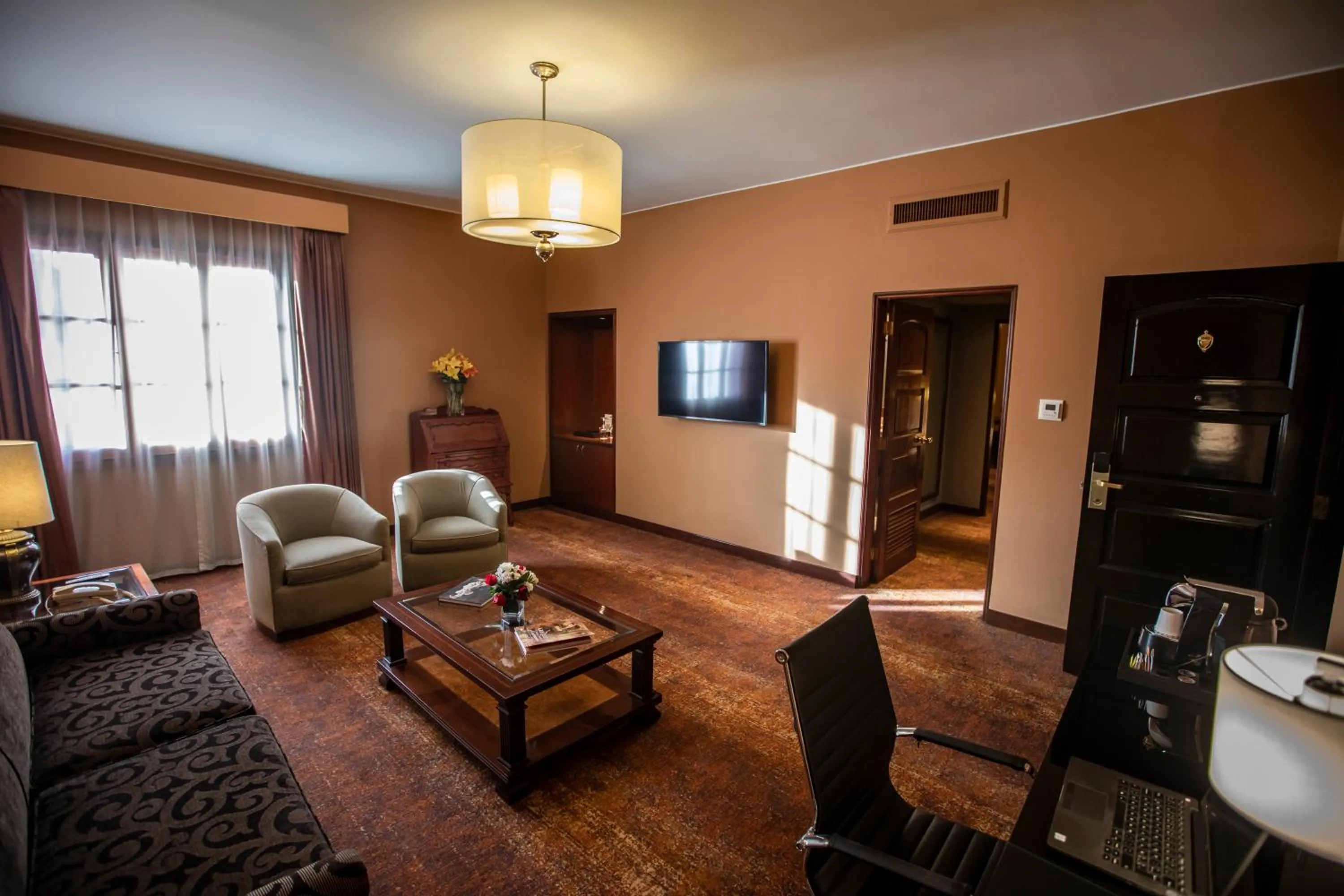 Living room in Wyndham Costa del Sol Arequipa