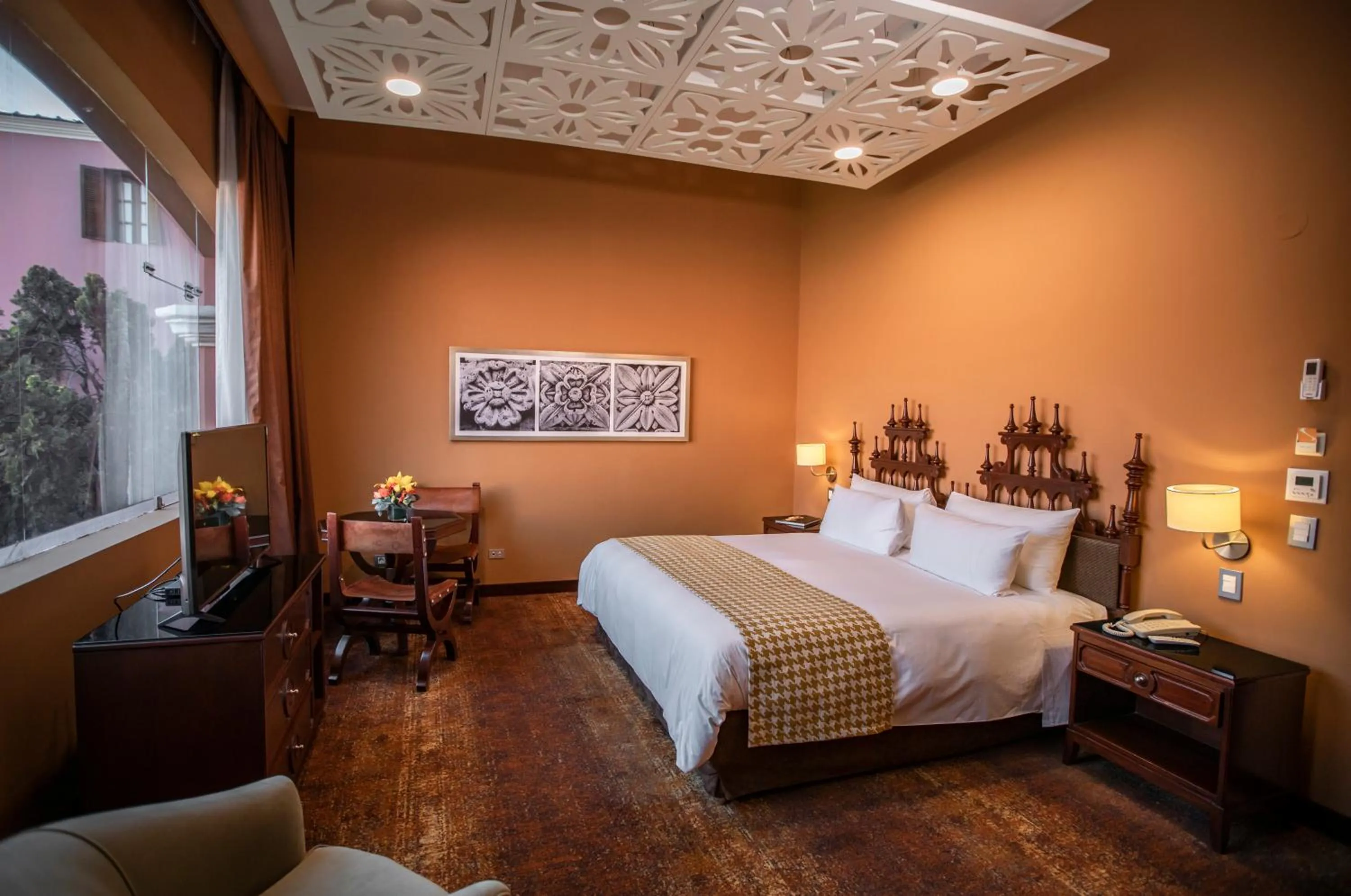 Photo of the whole room, Bed in Wyndham Costa del Sol Arequipa