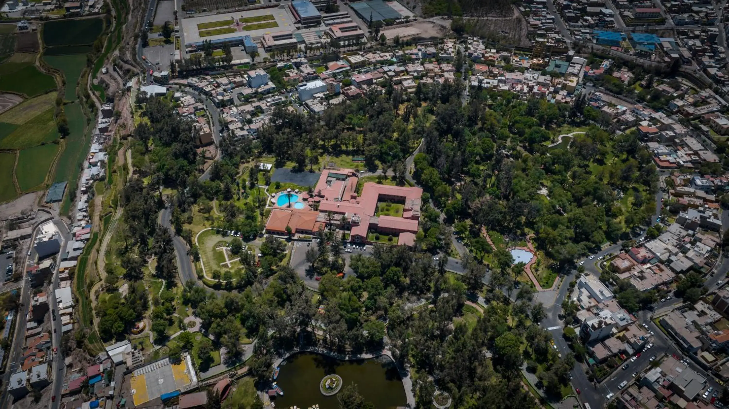 Property building in Wyndham Costa del Sol Arequipa Property building in Wyndham Costa del Sol Arequipa