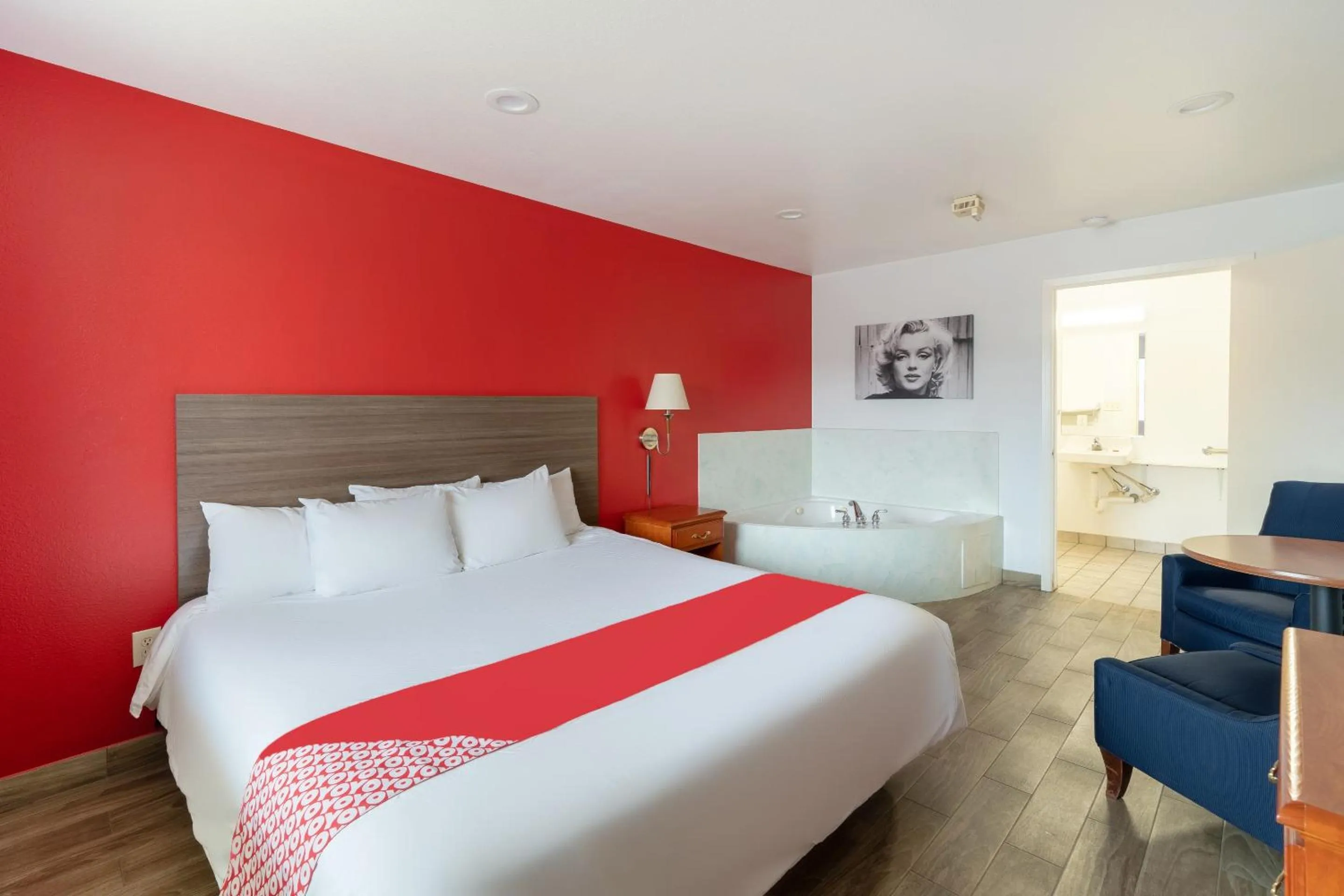 Bedroom, Bed in OYO Hotel San Antonio near AT&T Center