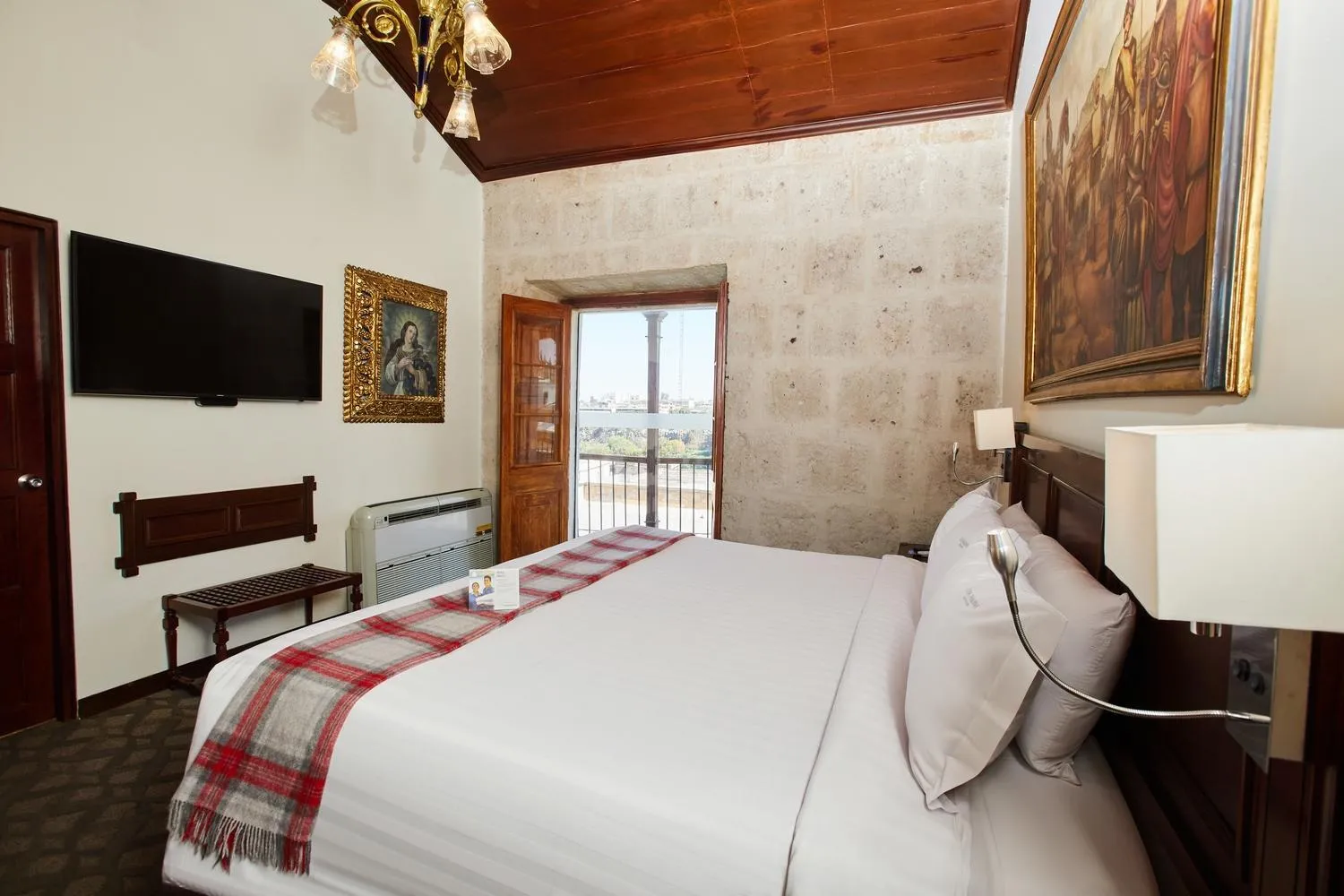 Photo of the whole room, Bed in Casa Andina Premium Arequipa