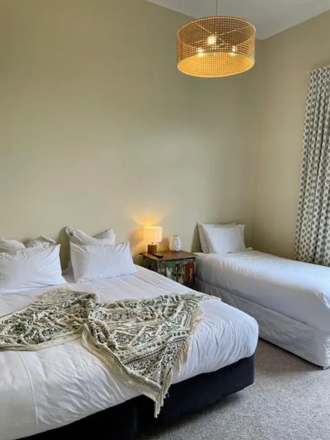 Bed in The Clive Hideaway