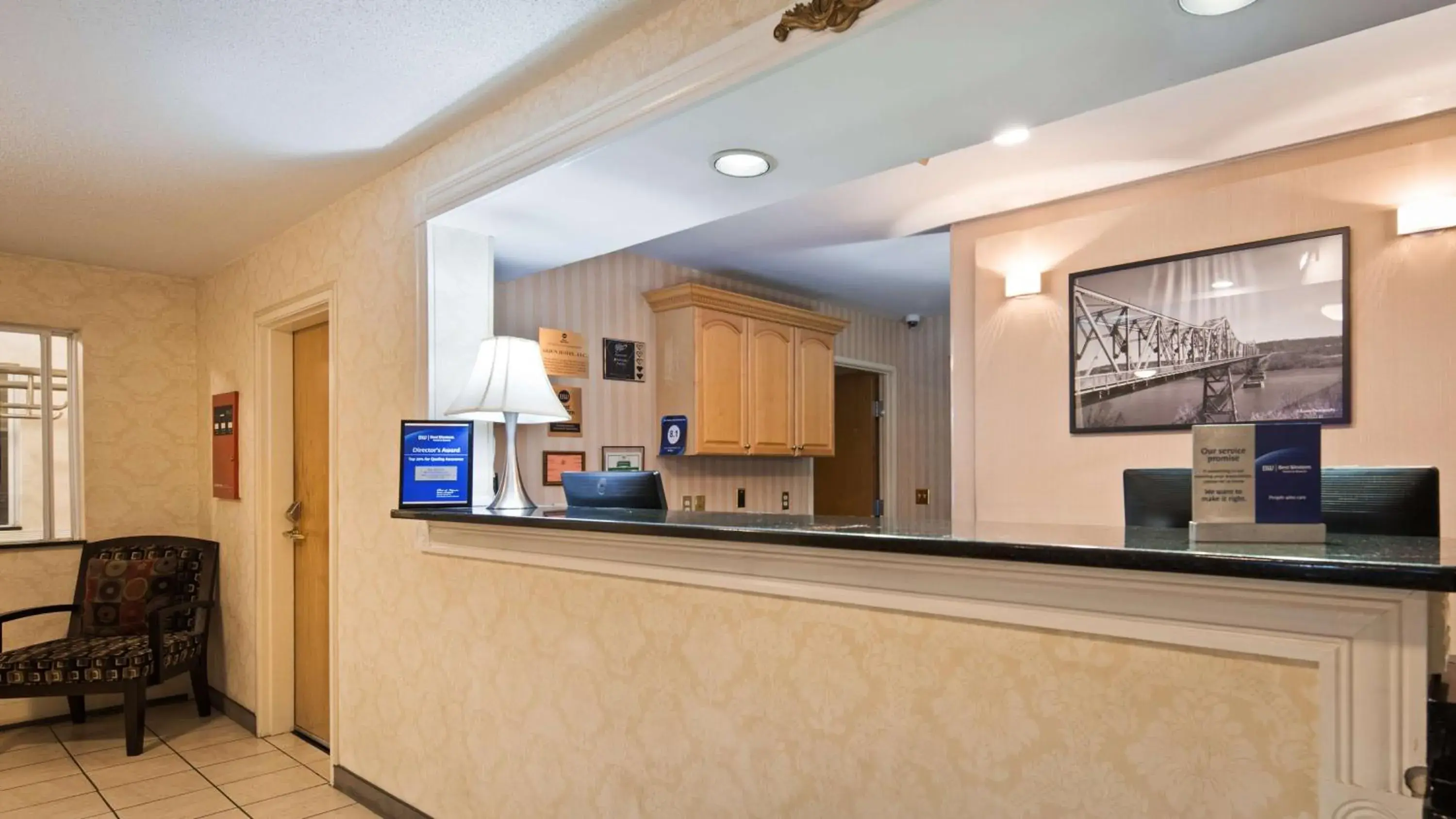 Lobby or reception in Best Western New Baltimore Inn Lobby or reception in Best Western New Baltimore Inn