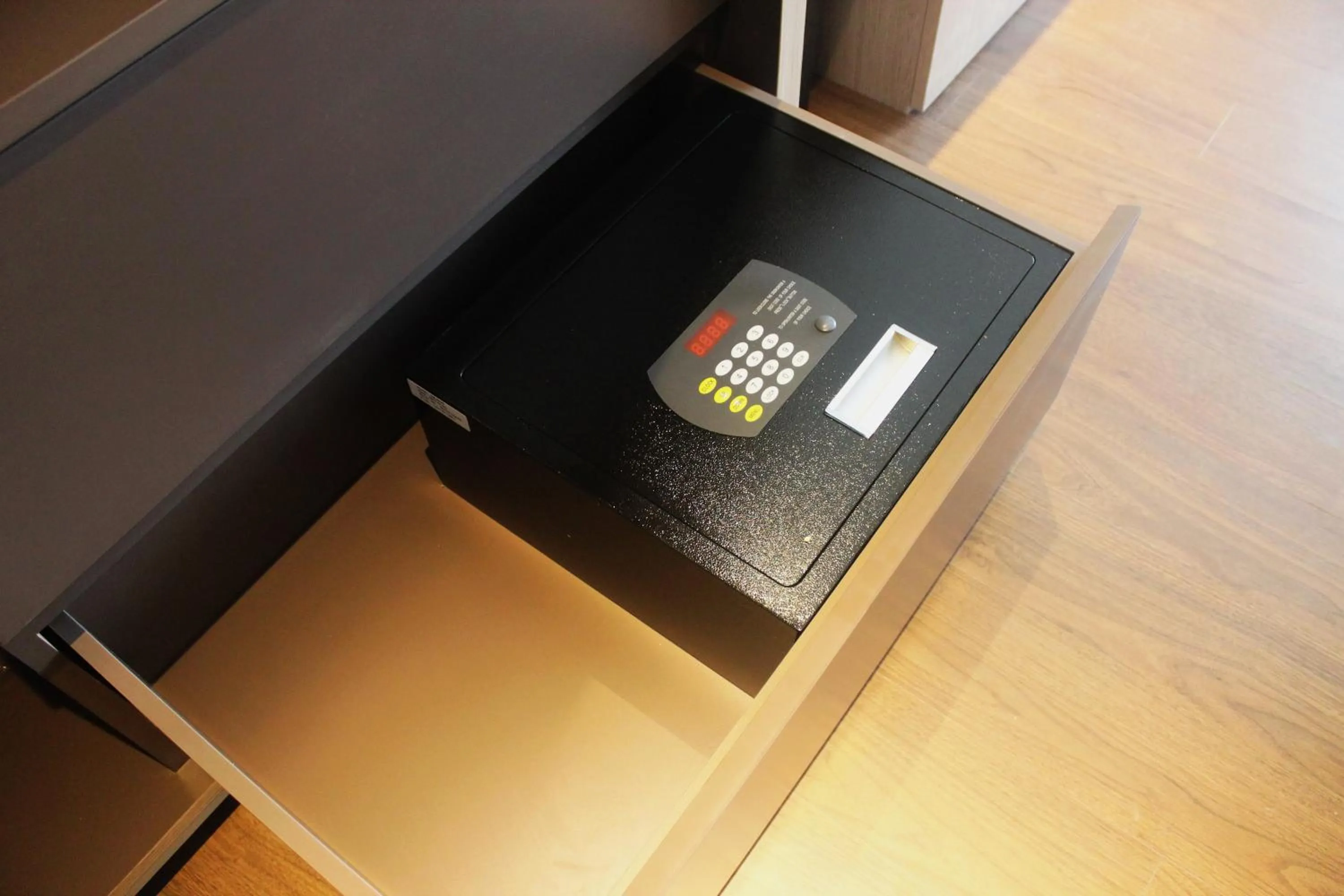 Jinhold Hotel & Serviced Apartment