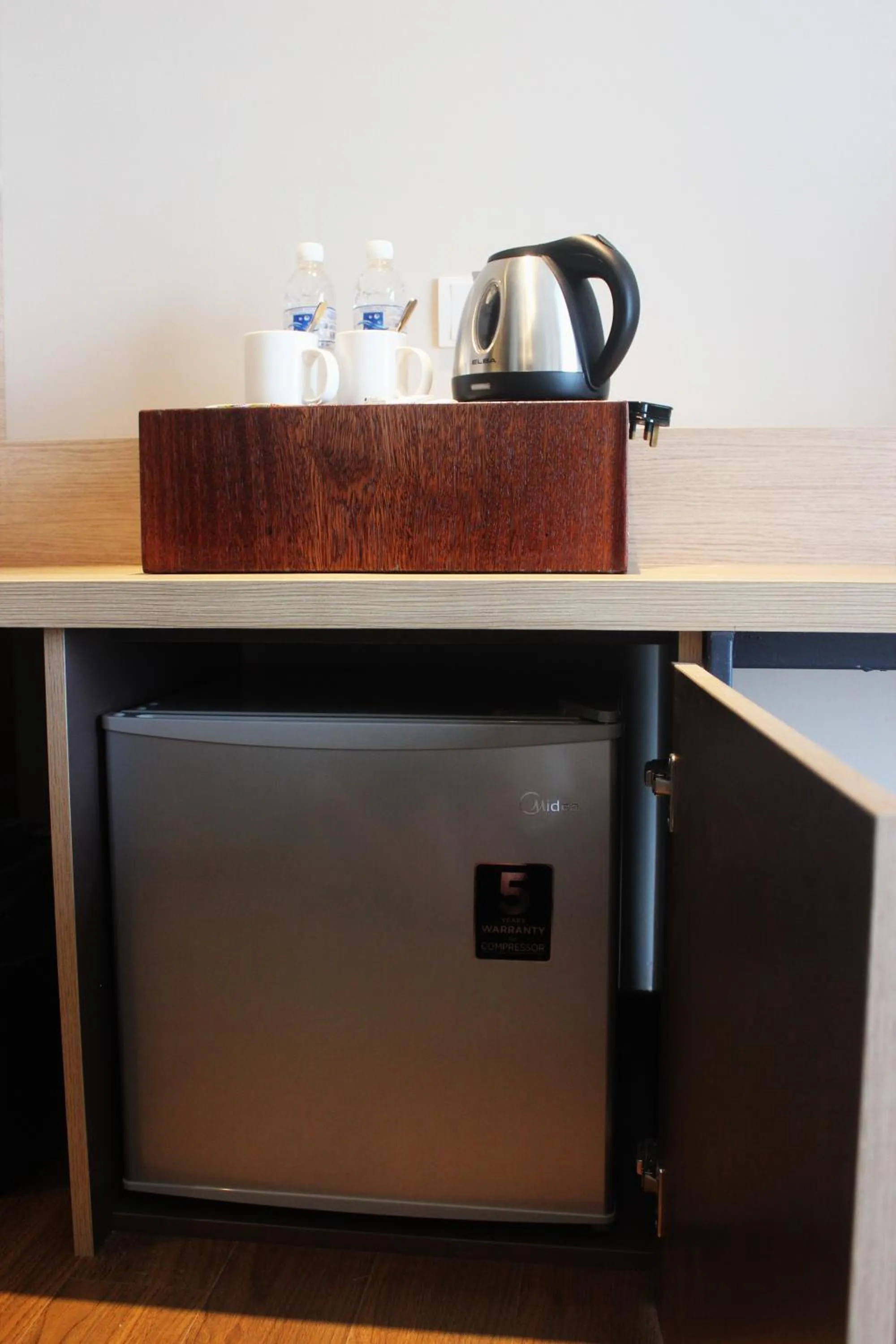 Jinhold Hotel & Serviced Apartment