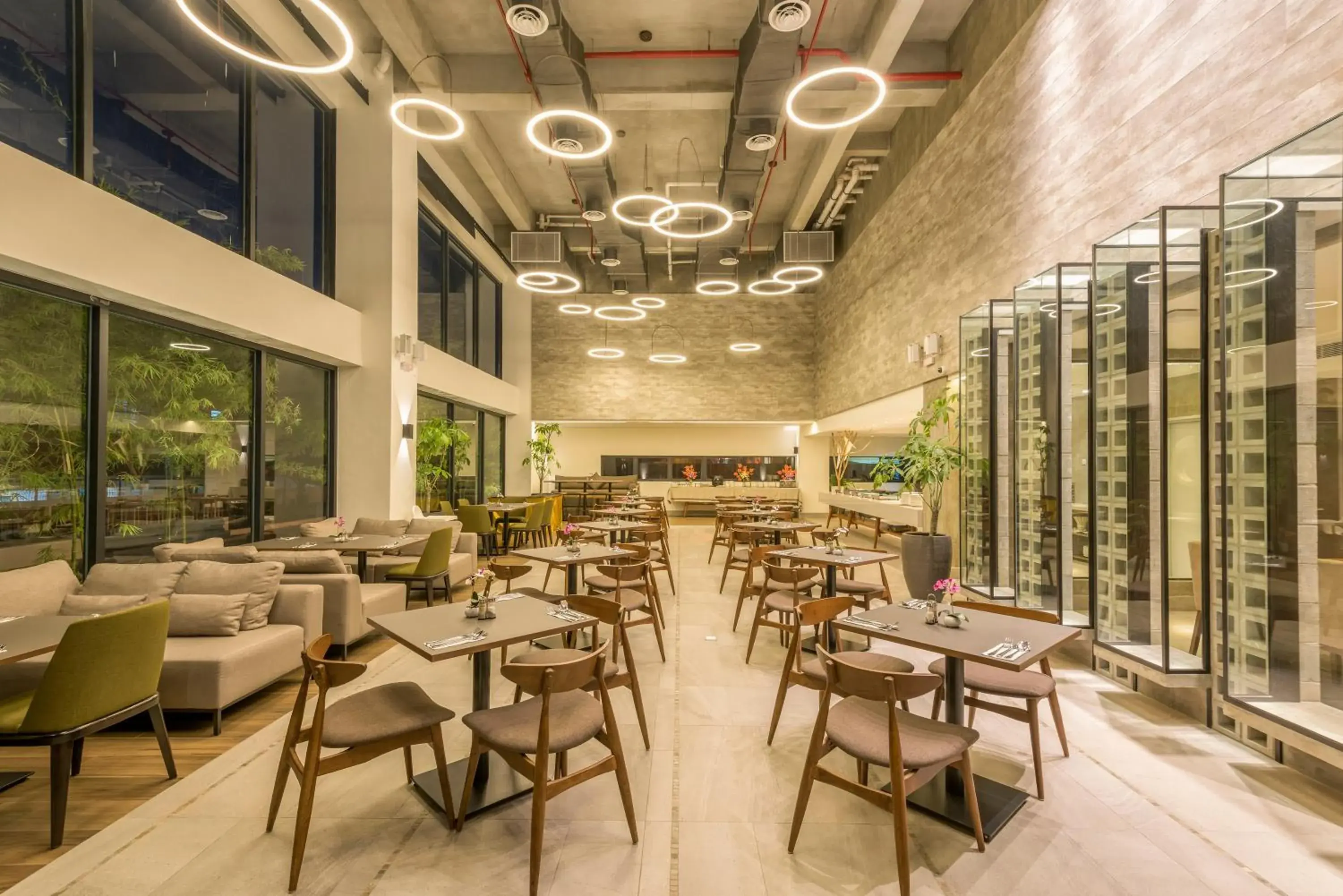 Restaurant/places to eat in Jinhold Hotel & Serviced Apartment Restaurant/places to eat in Jinhold Hotel & Serviced Apartment