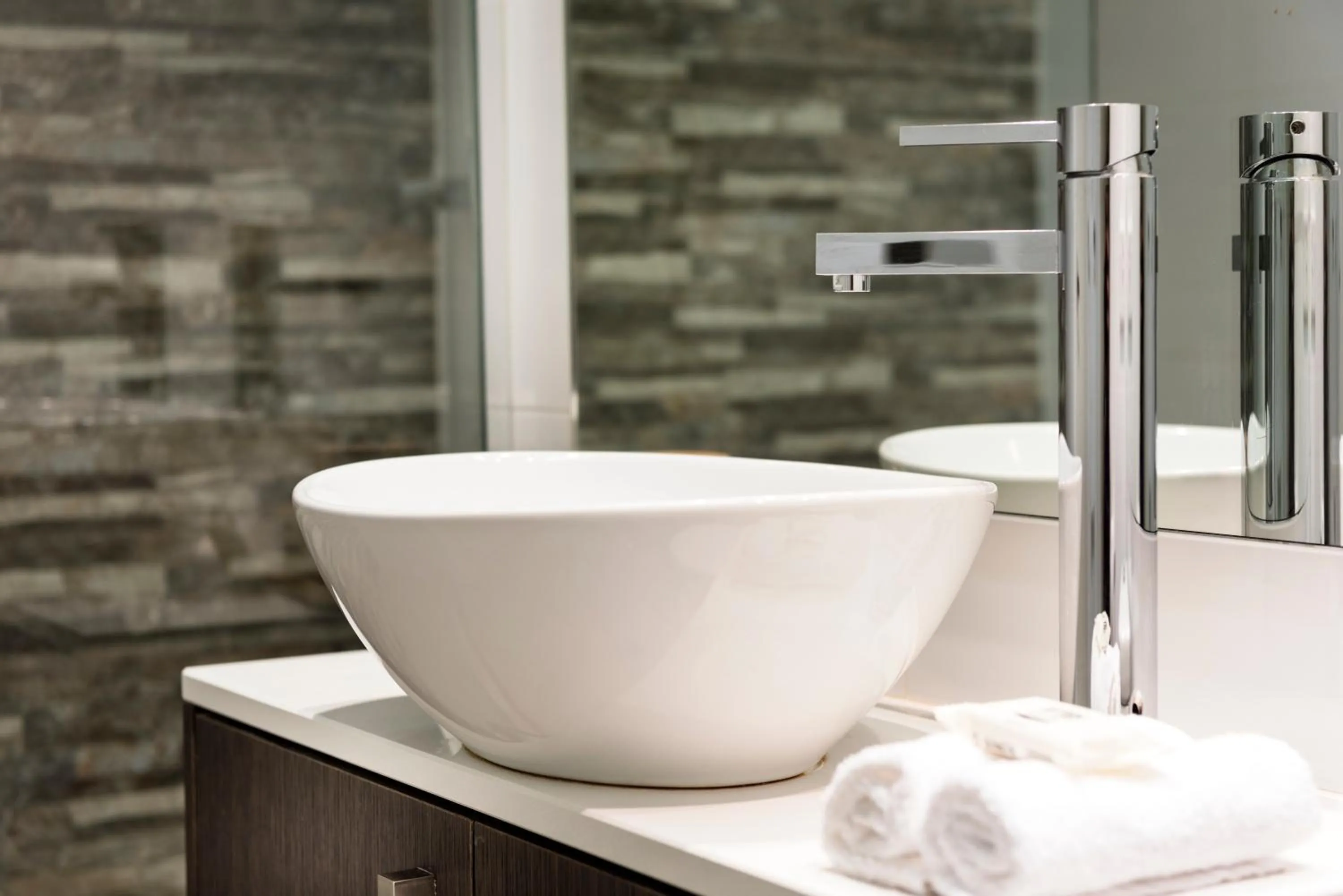 Bathroom in Pier 21 Riverside Apartment Hotel