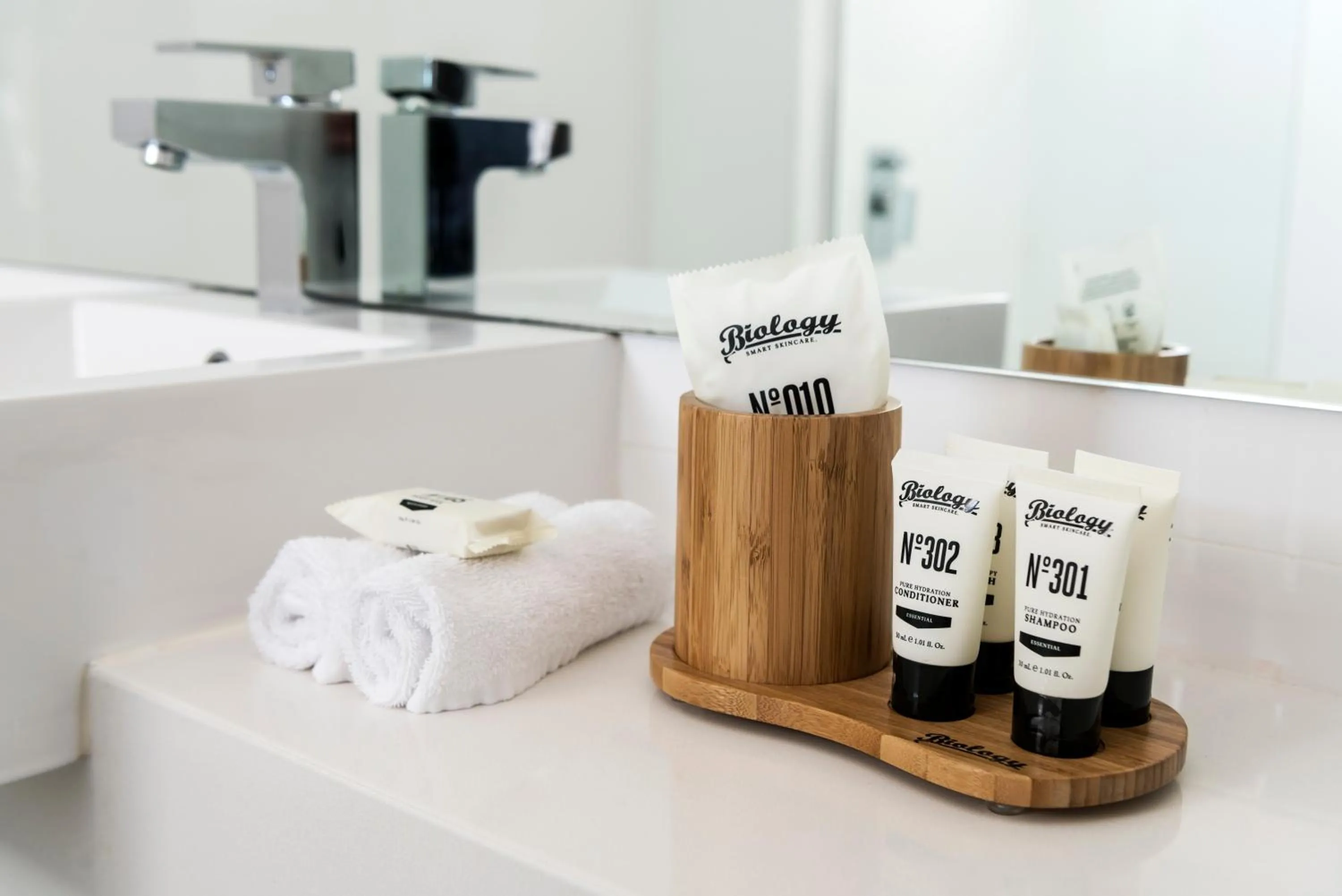 Bathroom in Pier 21 Riverside Apartment Hotel