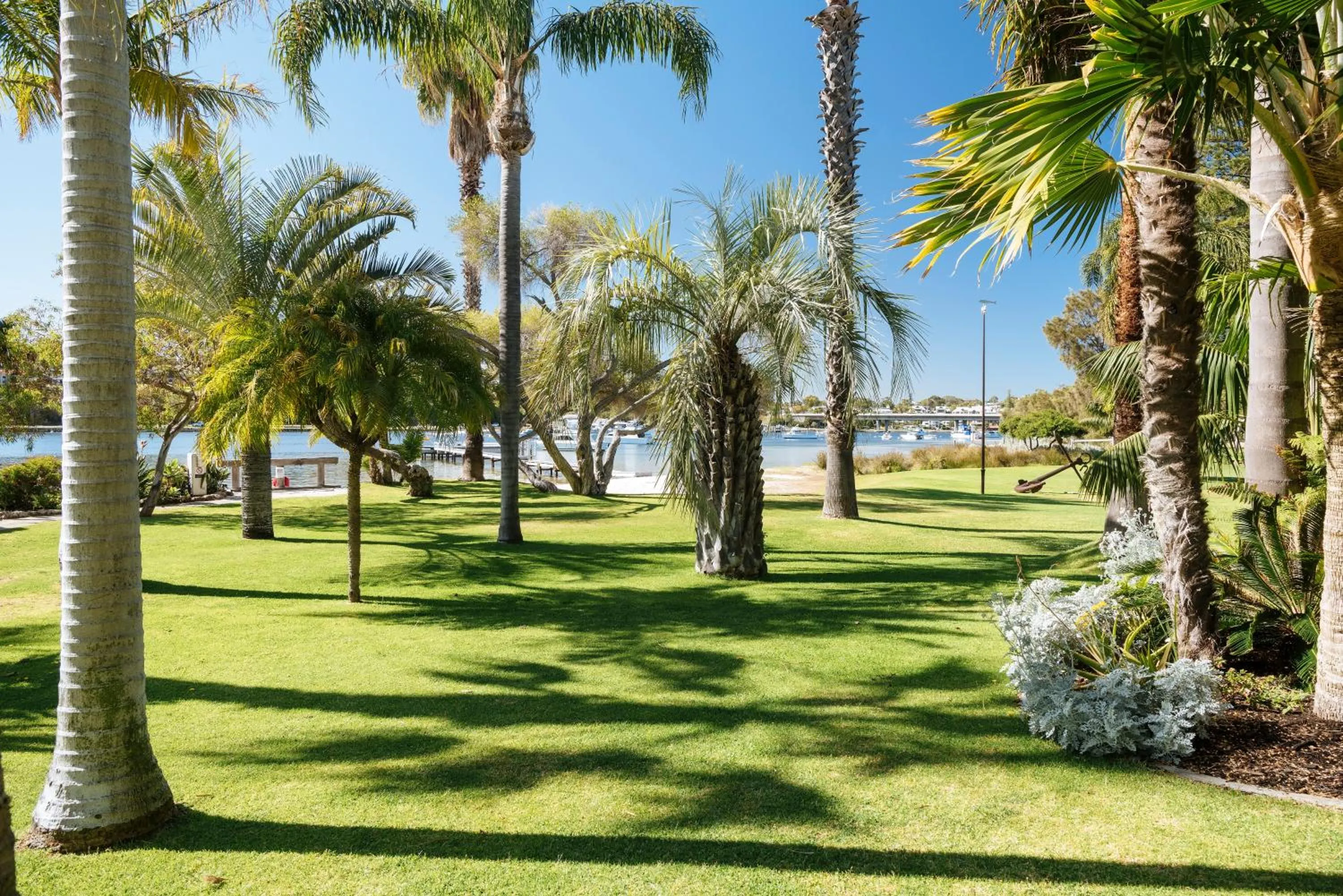 Natural landscape in Pier 21 Riverside Apartment Hotel