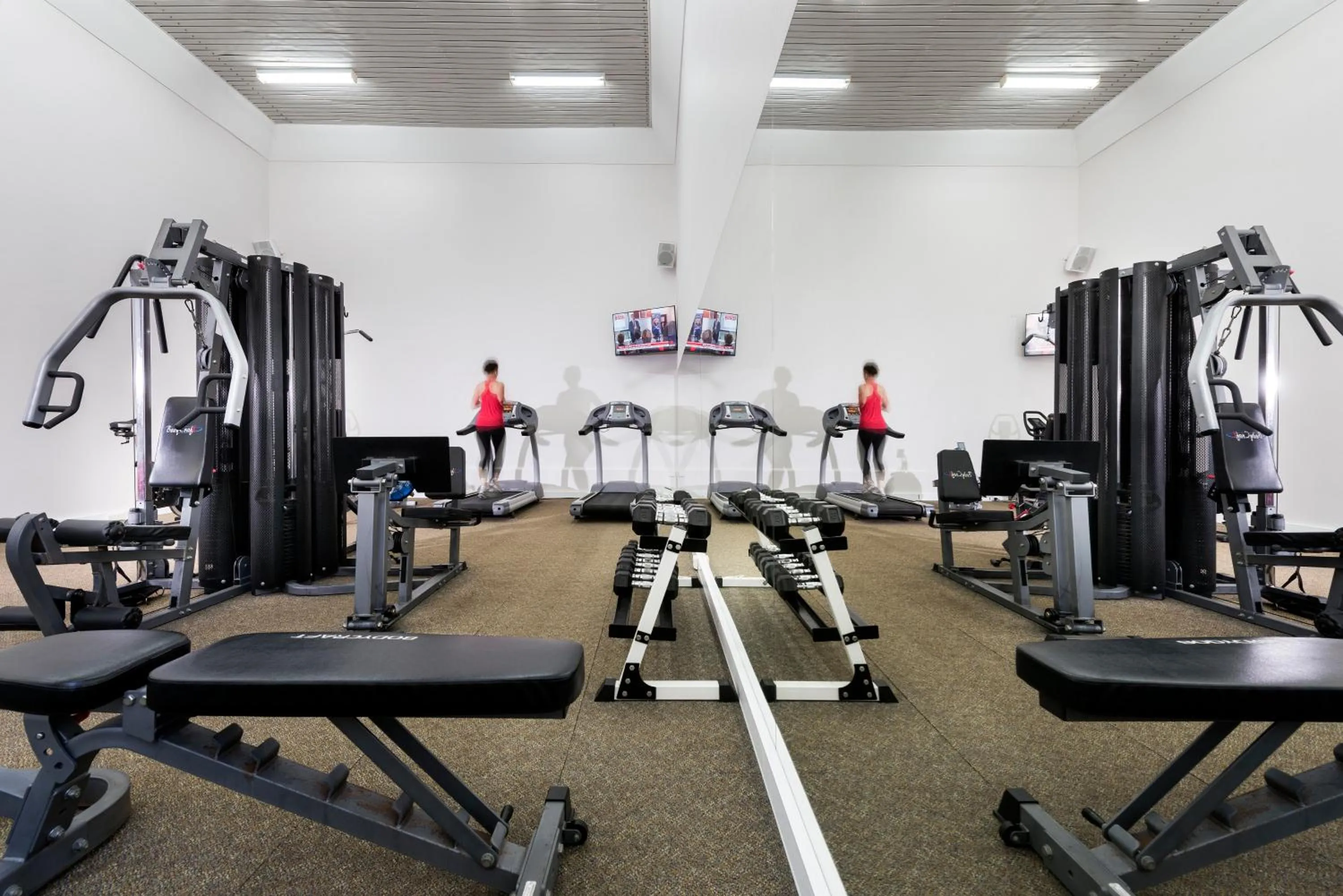 Fitness centre/facilities in Pier 21 Riverside Apartment Hotel