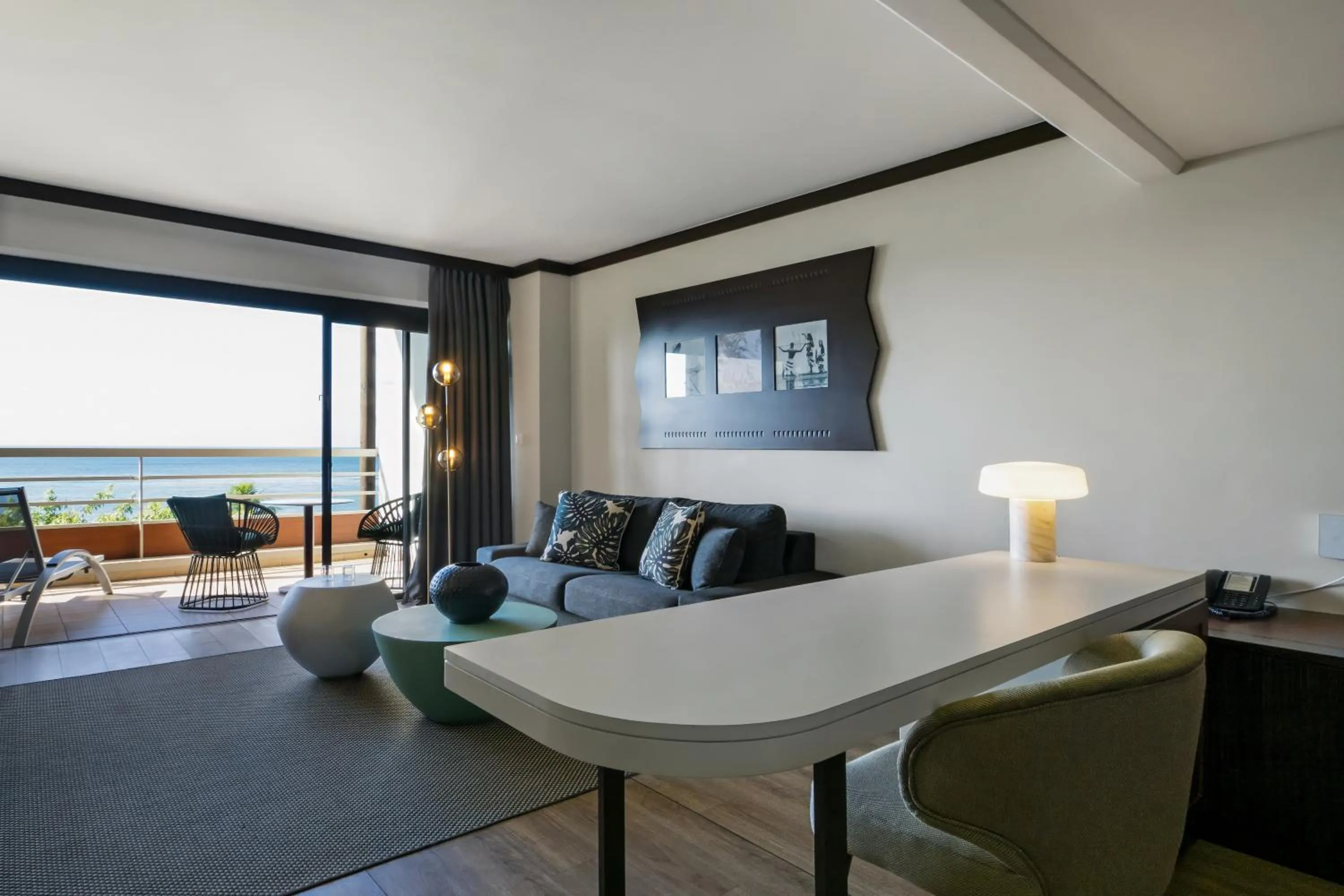 Living room in Le Tahiti by Pearl Resorts