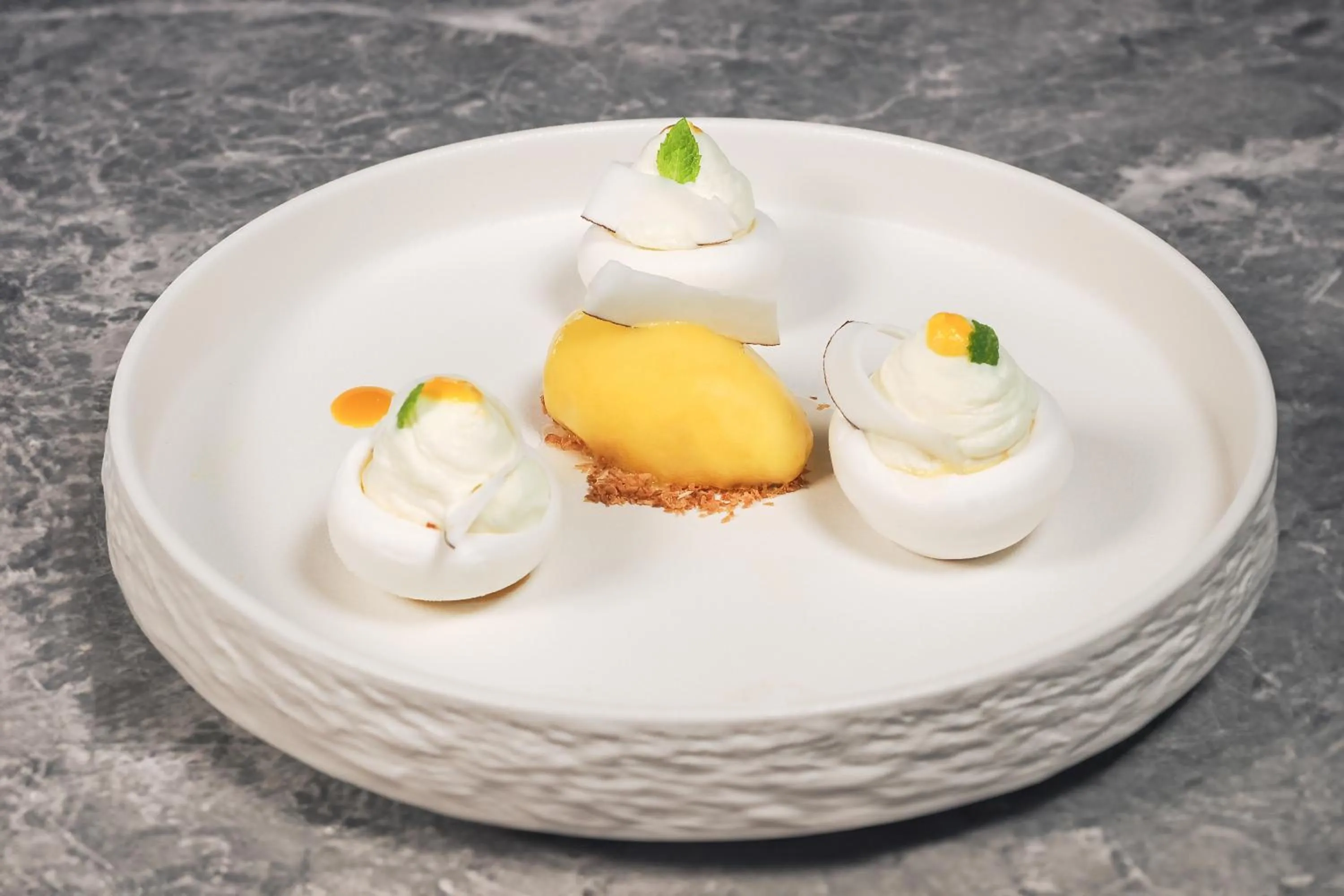 Food in Le Tahiti by Pearl Resorts