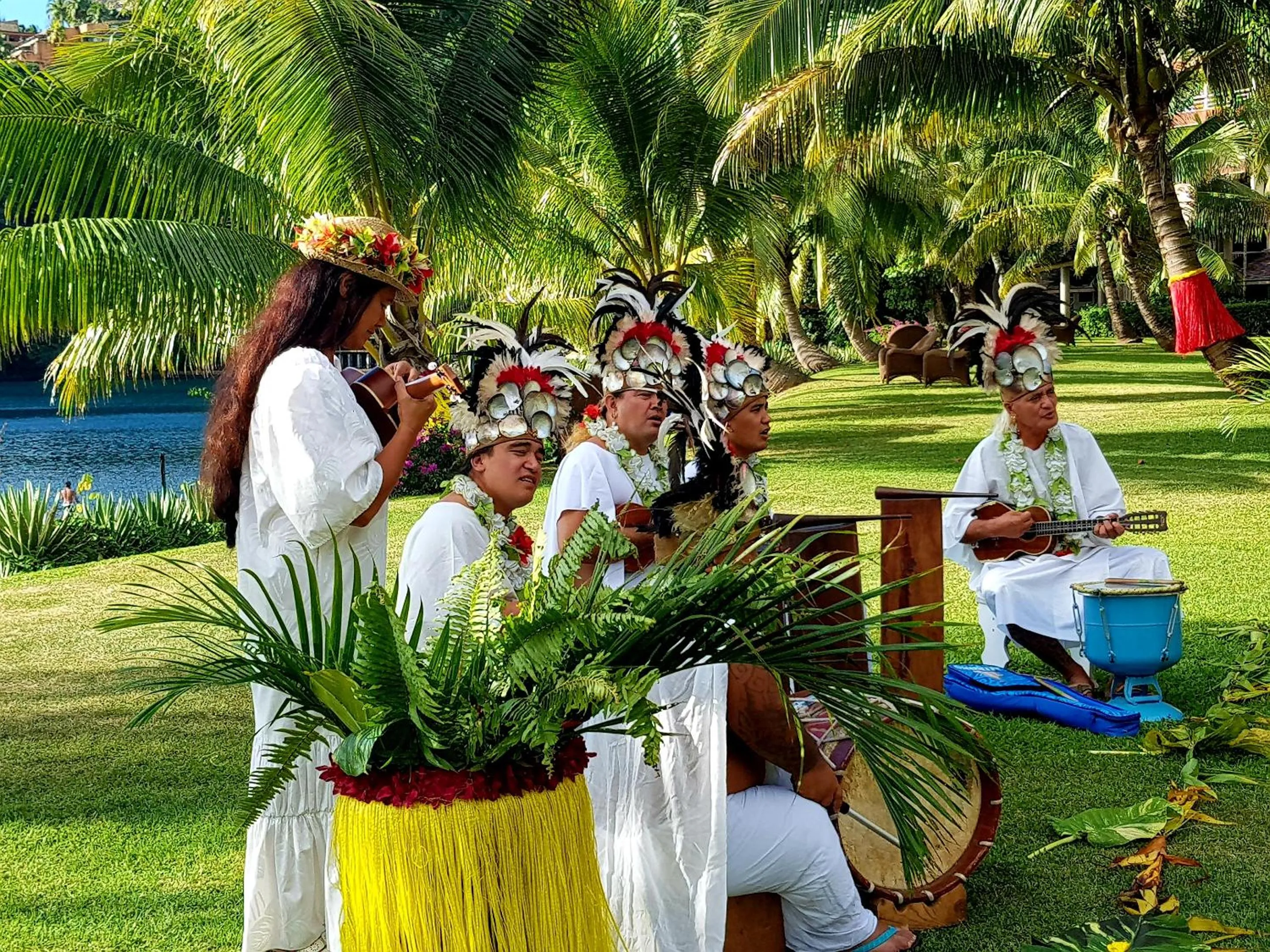 People in Le Tahiti by Pearl Resorts