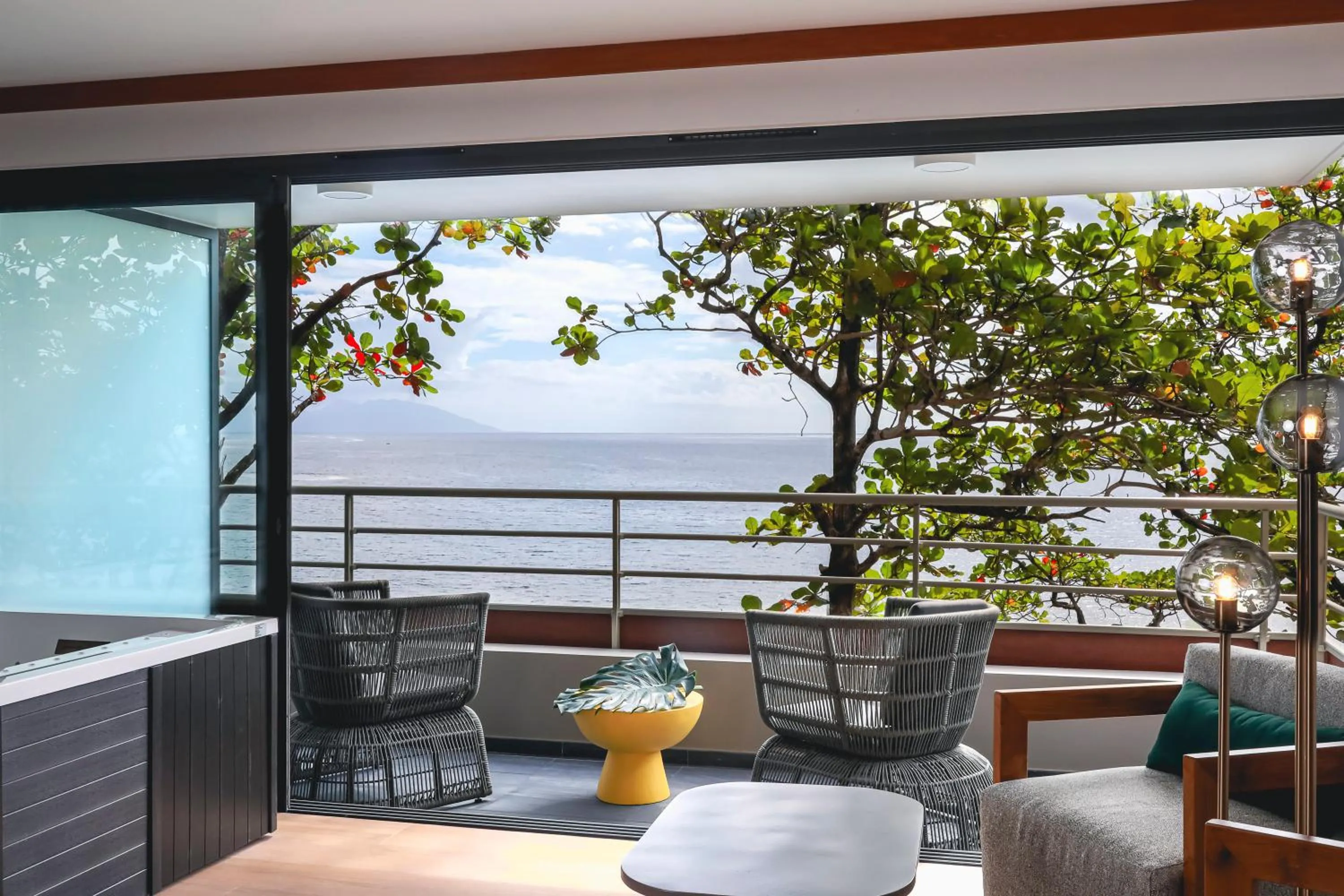 Patio in Le Tahiti by Pearl Resorts