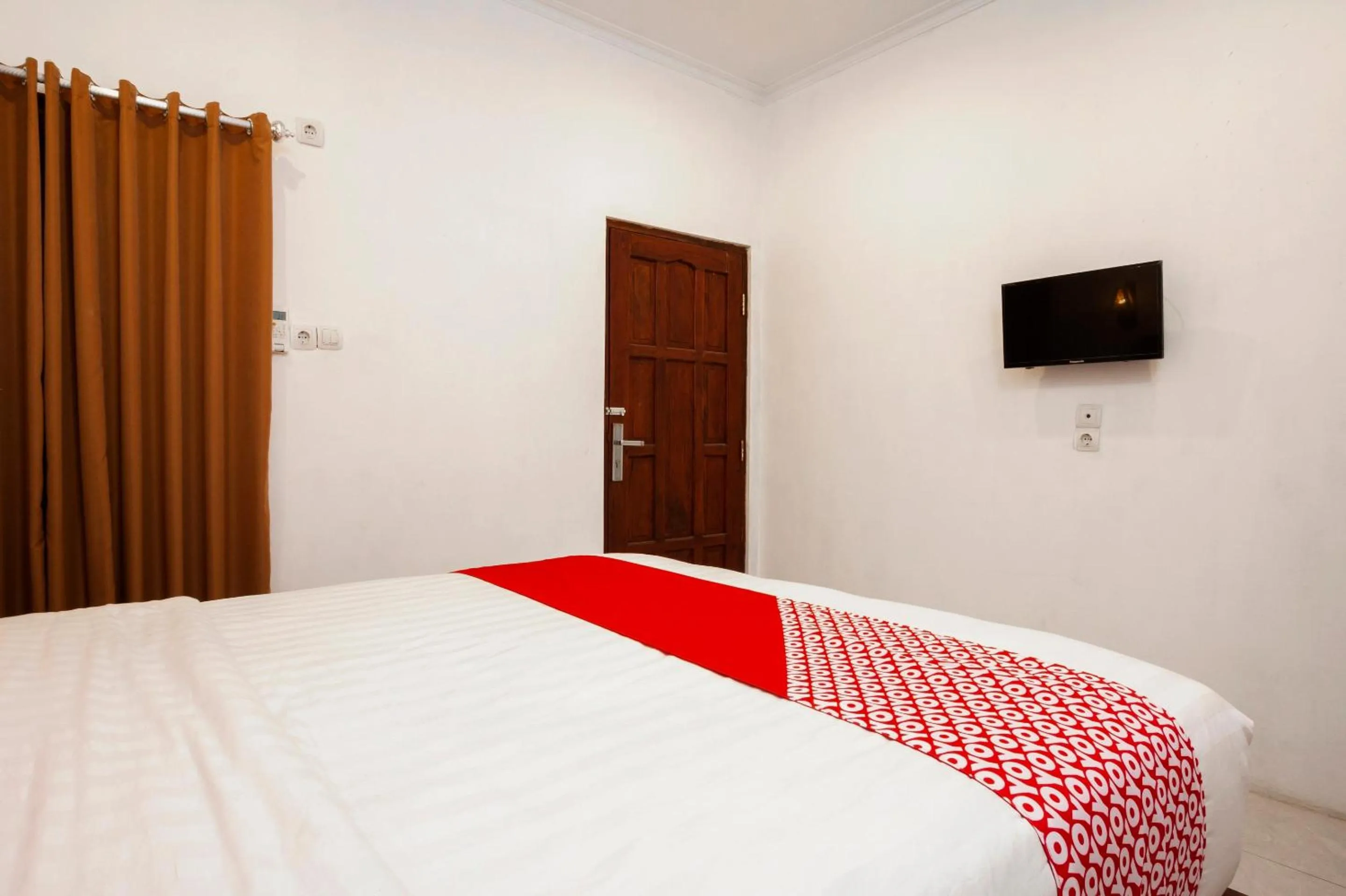 Bedroom in Hotel O Abhaya Mudra Homestay