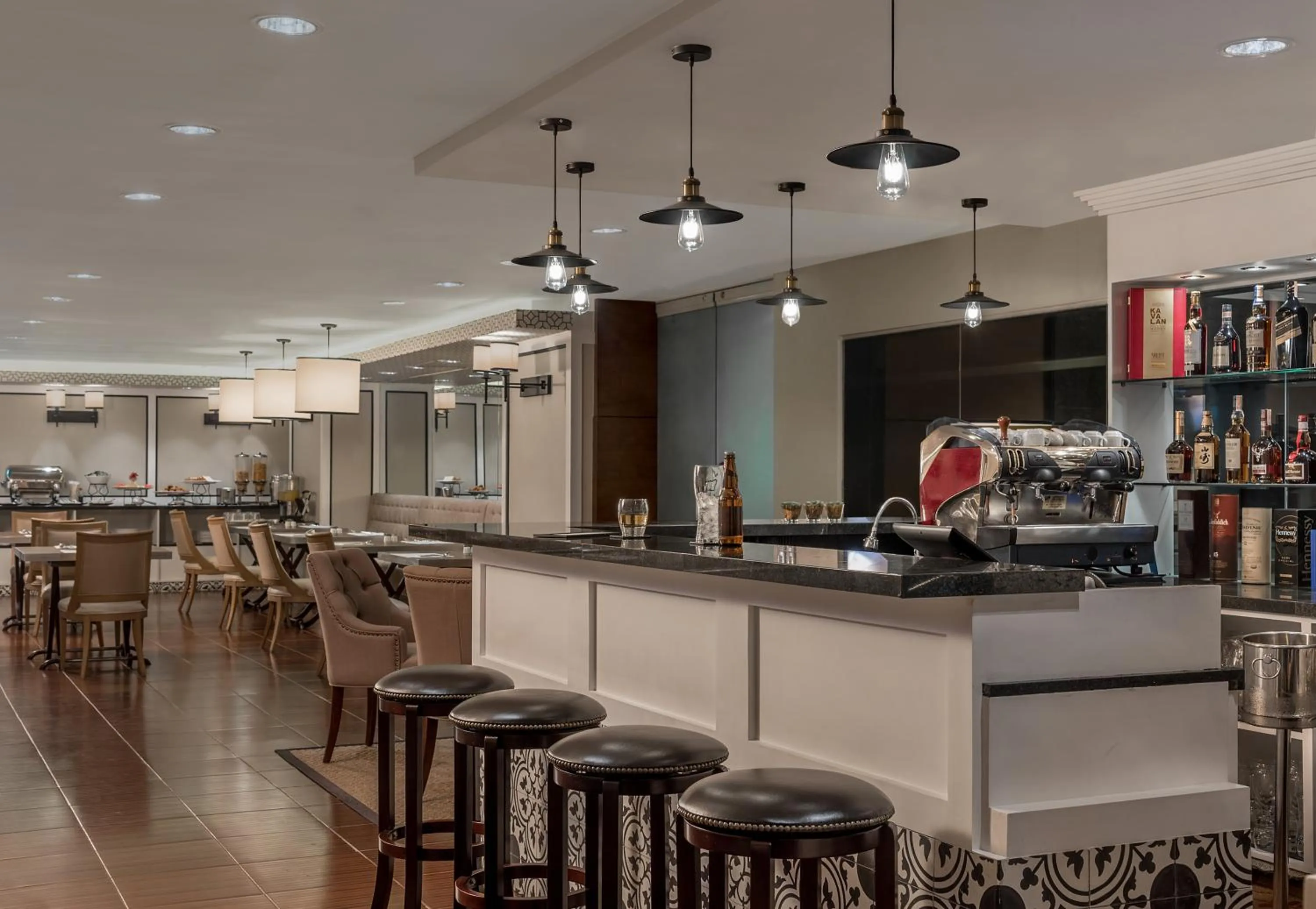 Restaurant/places to eat in Somerset Millennium Makati