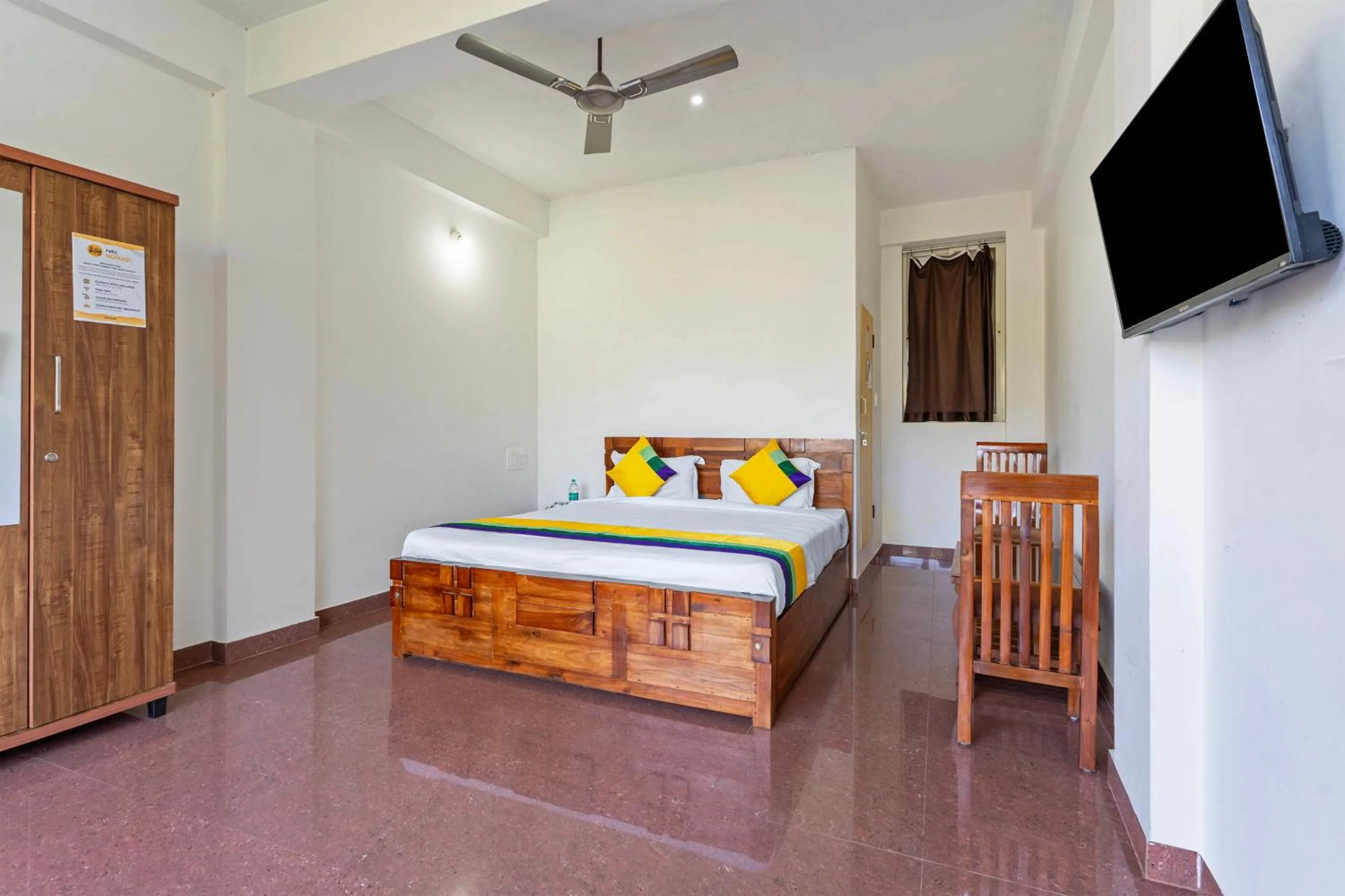 Bedroom, Bed in Itsy Hotels Jammabane Cottage, 5 Minutes To Mountain View Coffee Plantation