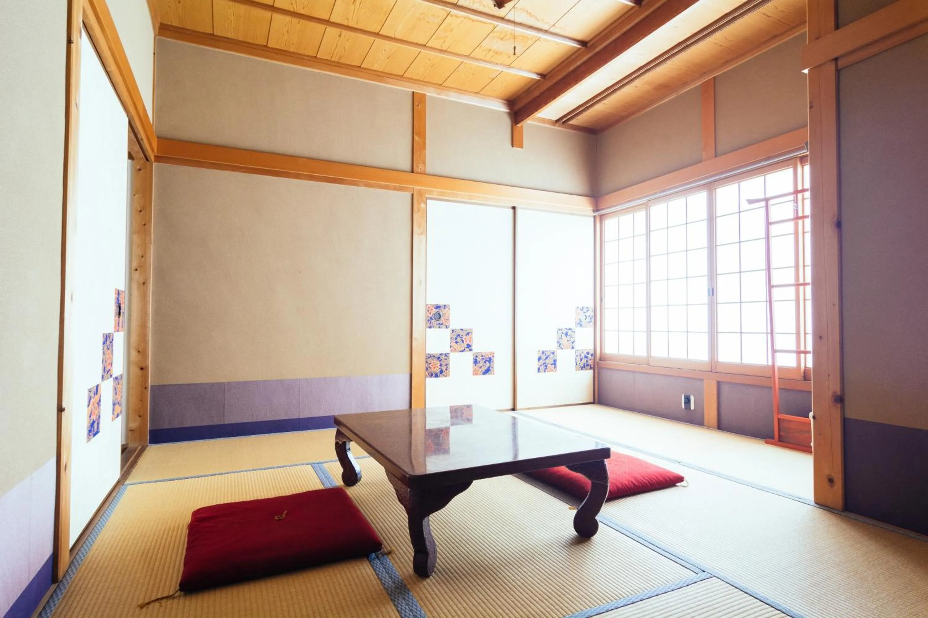 Photo of the whole room, Bed in 高野山 宿坊 増福院 -Koyasan Shukubo Zofukuin-