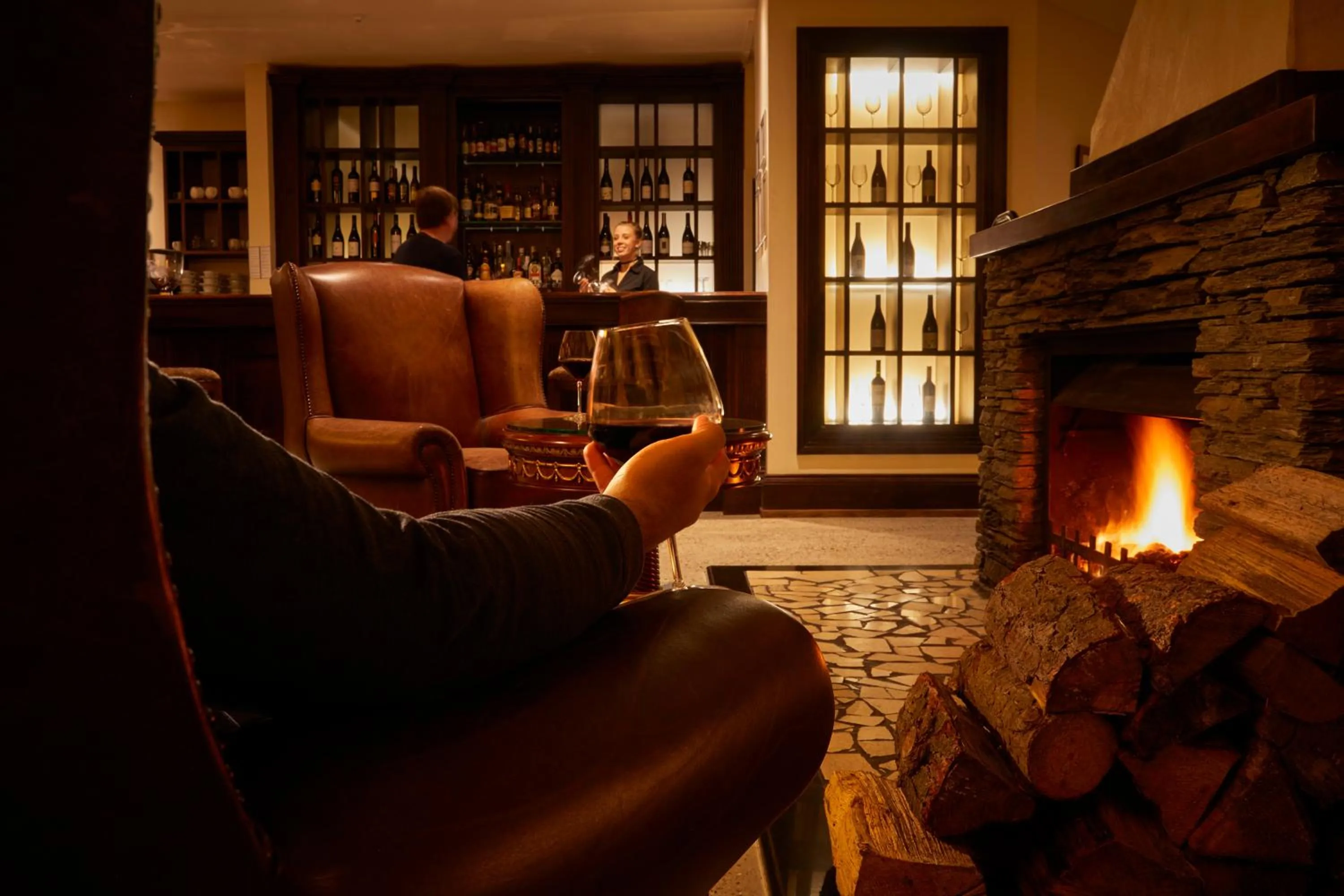 Restaurant/places to eat in Nugget Point Hotel