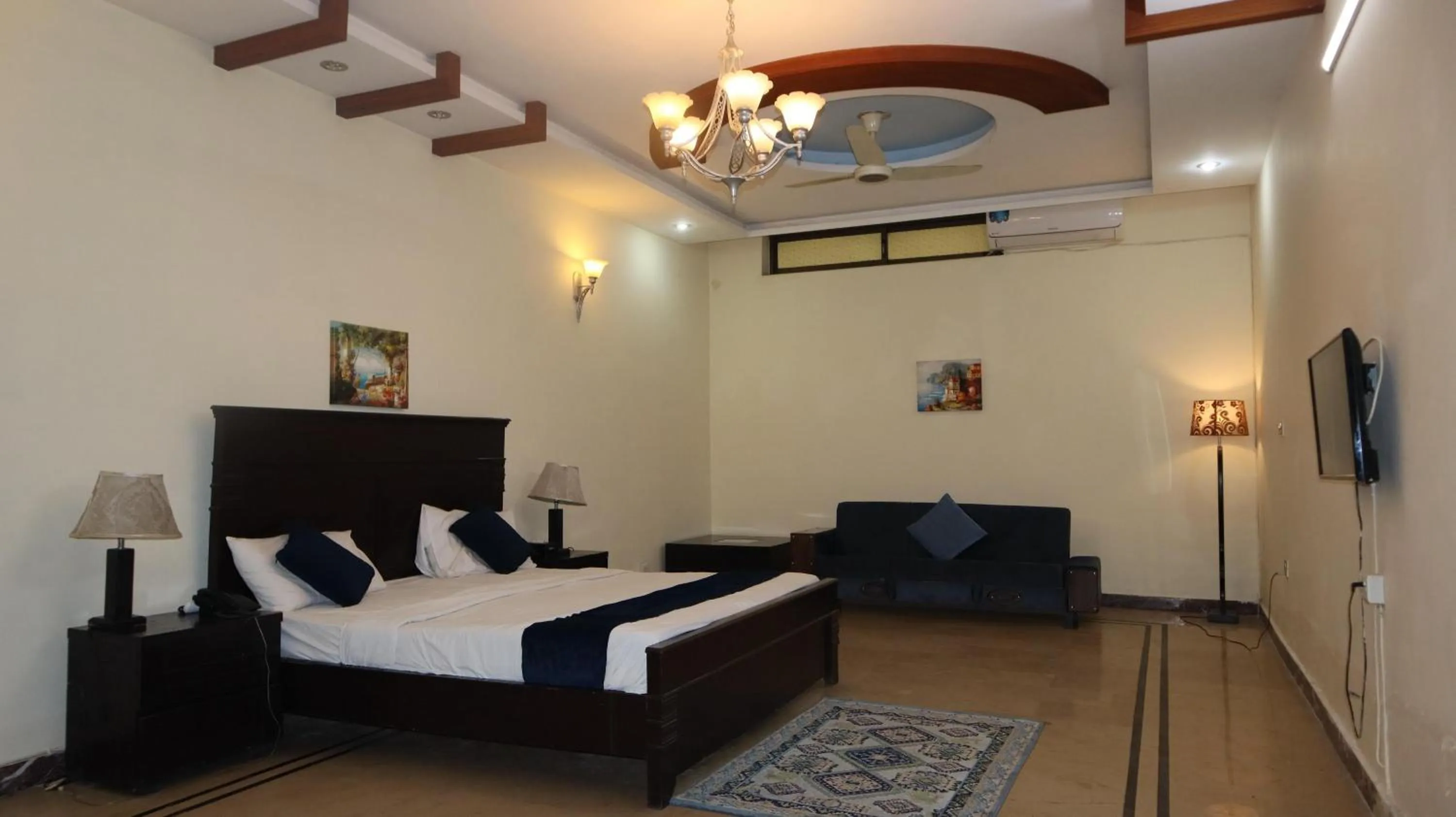 Bed in Serene Residence